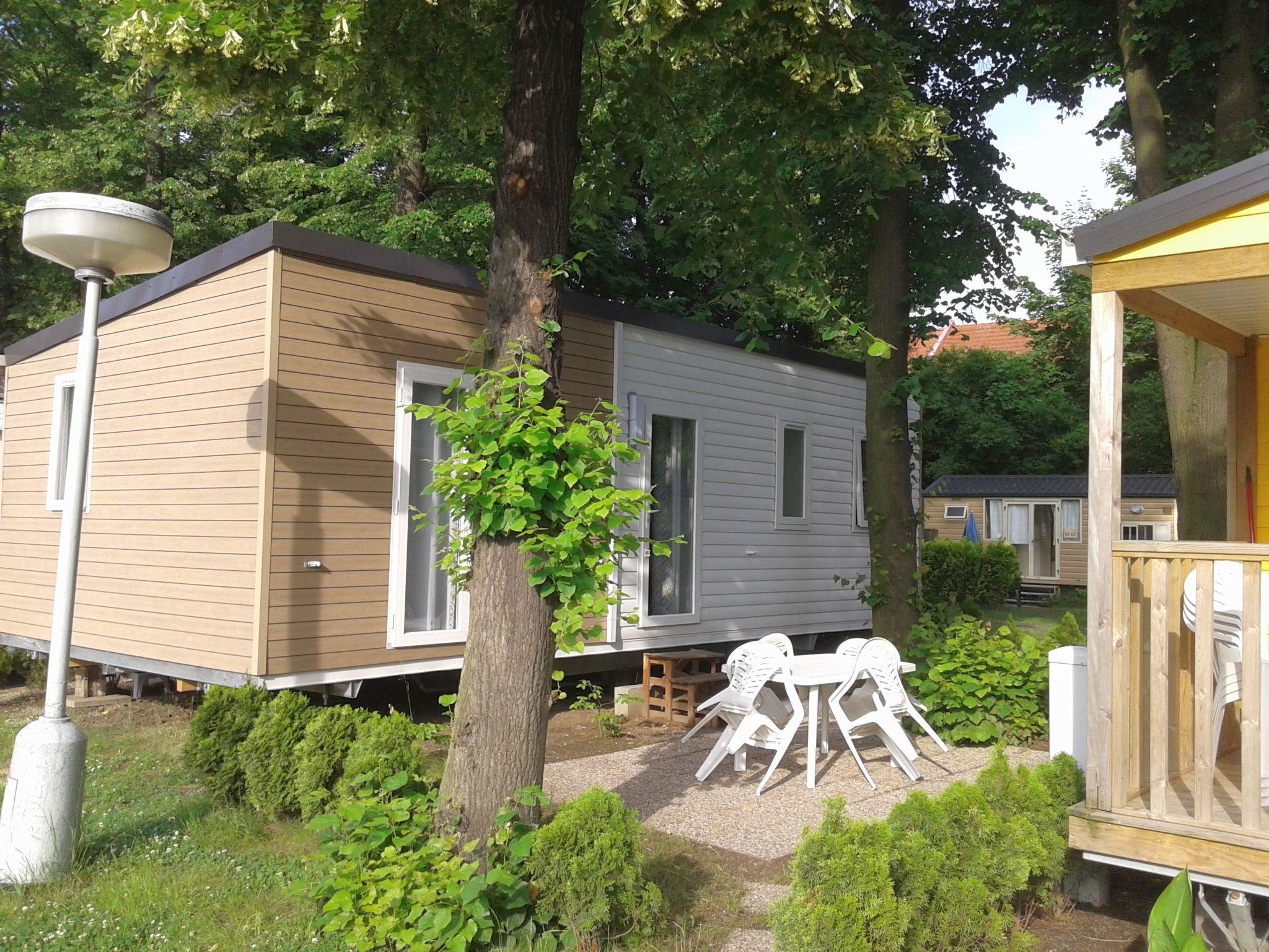 Foto 9 - Casa con 3 camere da letto a Praga con piscina e terrazza