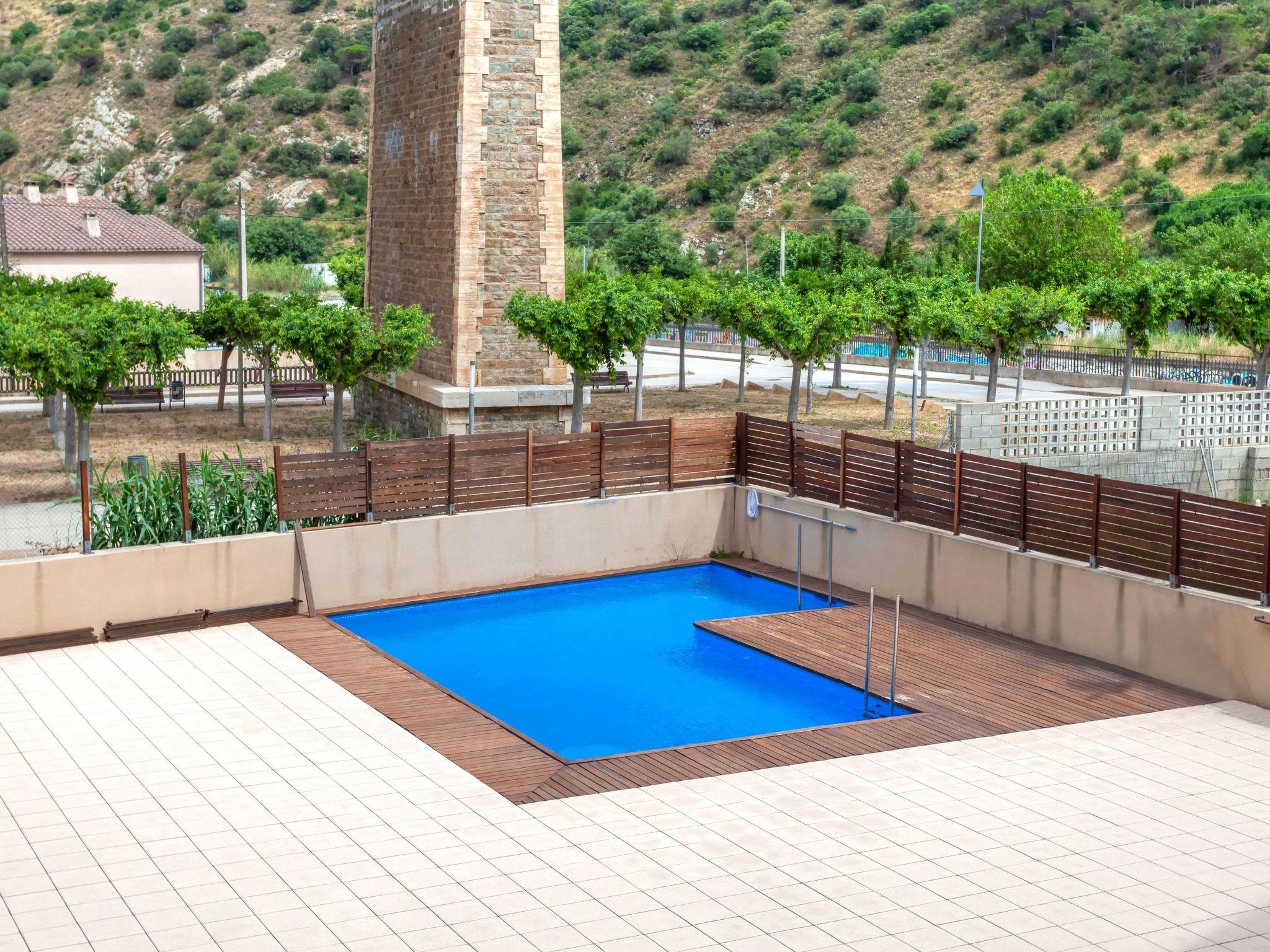 Photo 17 - 1 bedroom Apartment in Colera with swimming pool