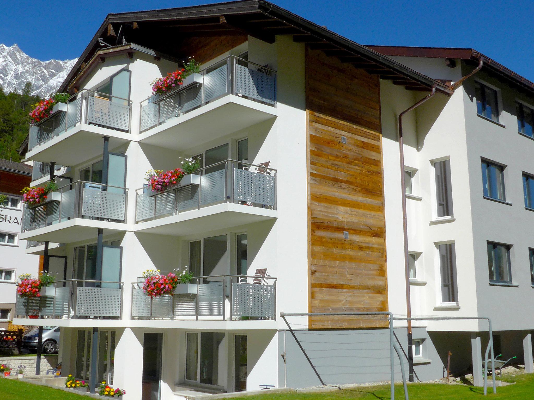 Foto 17 - Apartamento en Saas-Grund con terraza y vistas a la montaña