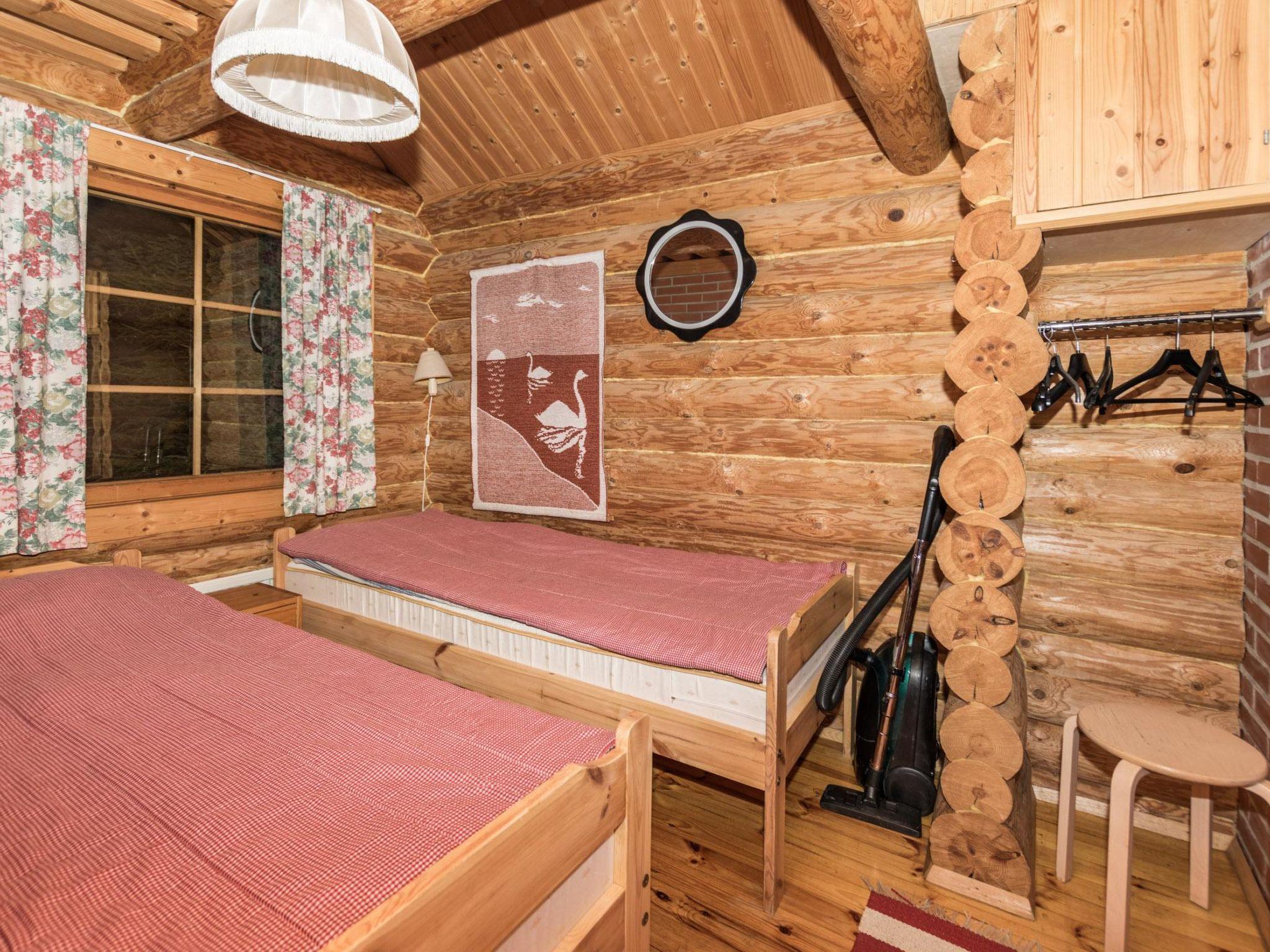 Photo 8 - 2 bedroom House in Hankasalmi with sauna