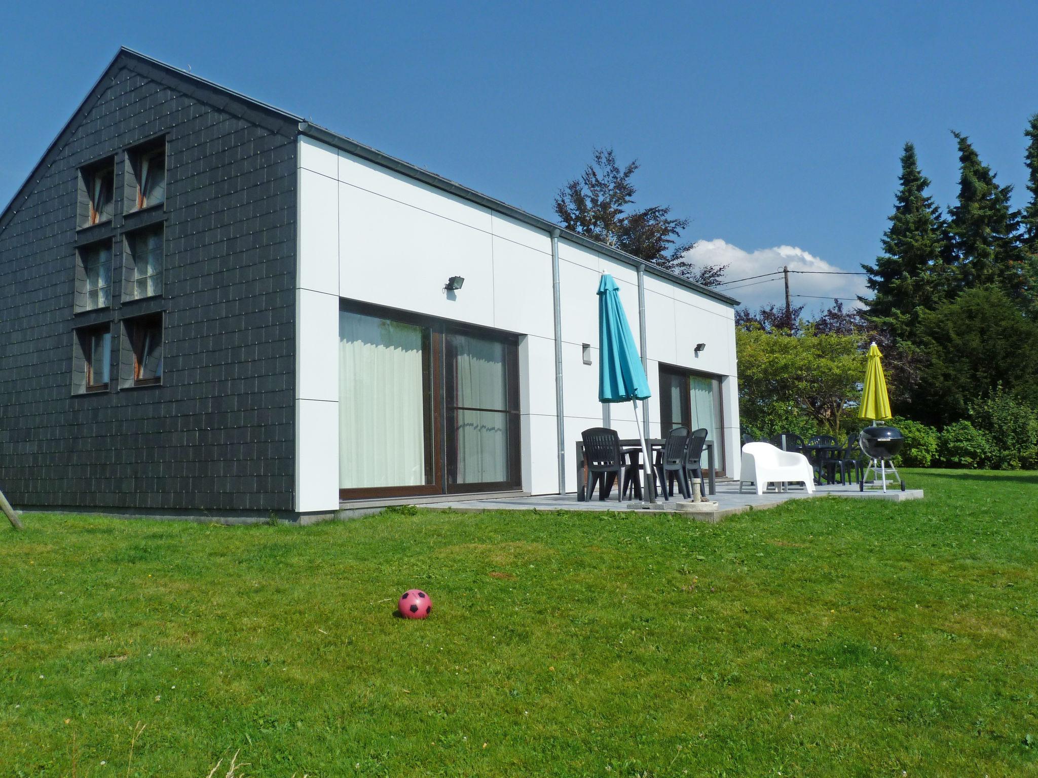 Foto 11 - Casa de 2 quartos em Bütgenbach com jardim e terraço