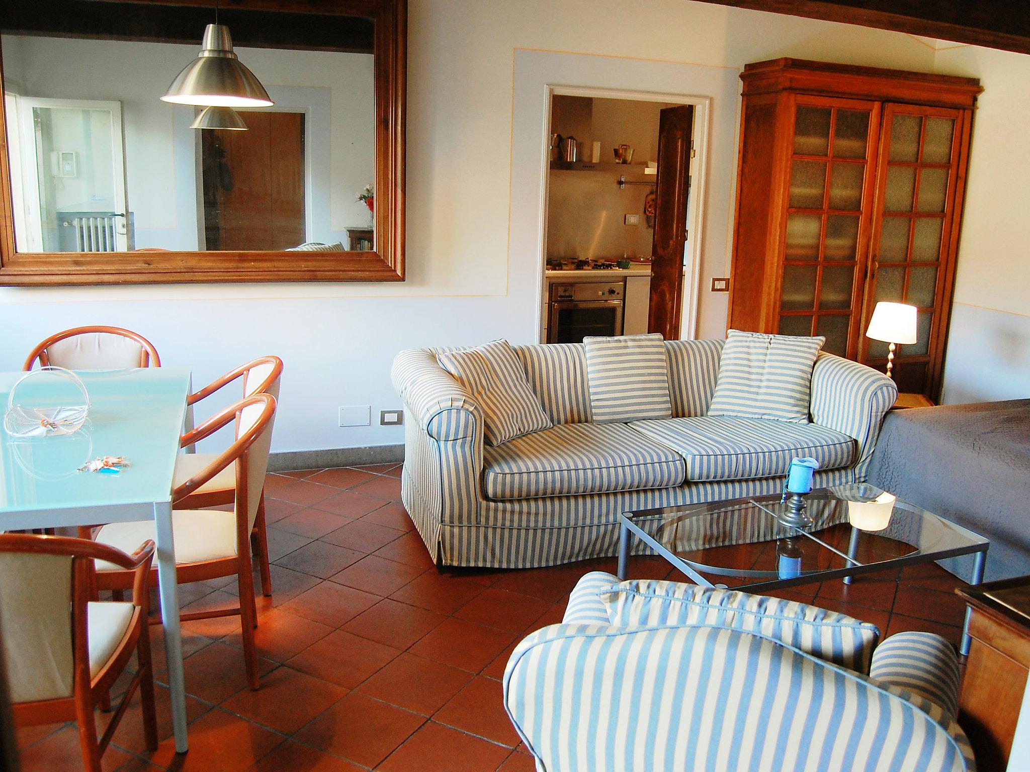 Photo 2 - 4 bedroom Apartment in Rome with terrace