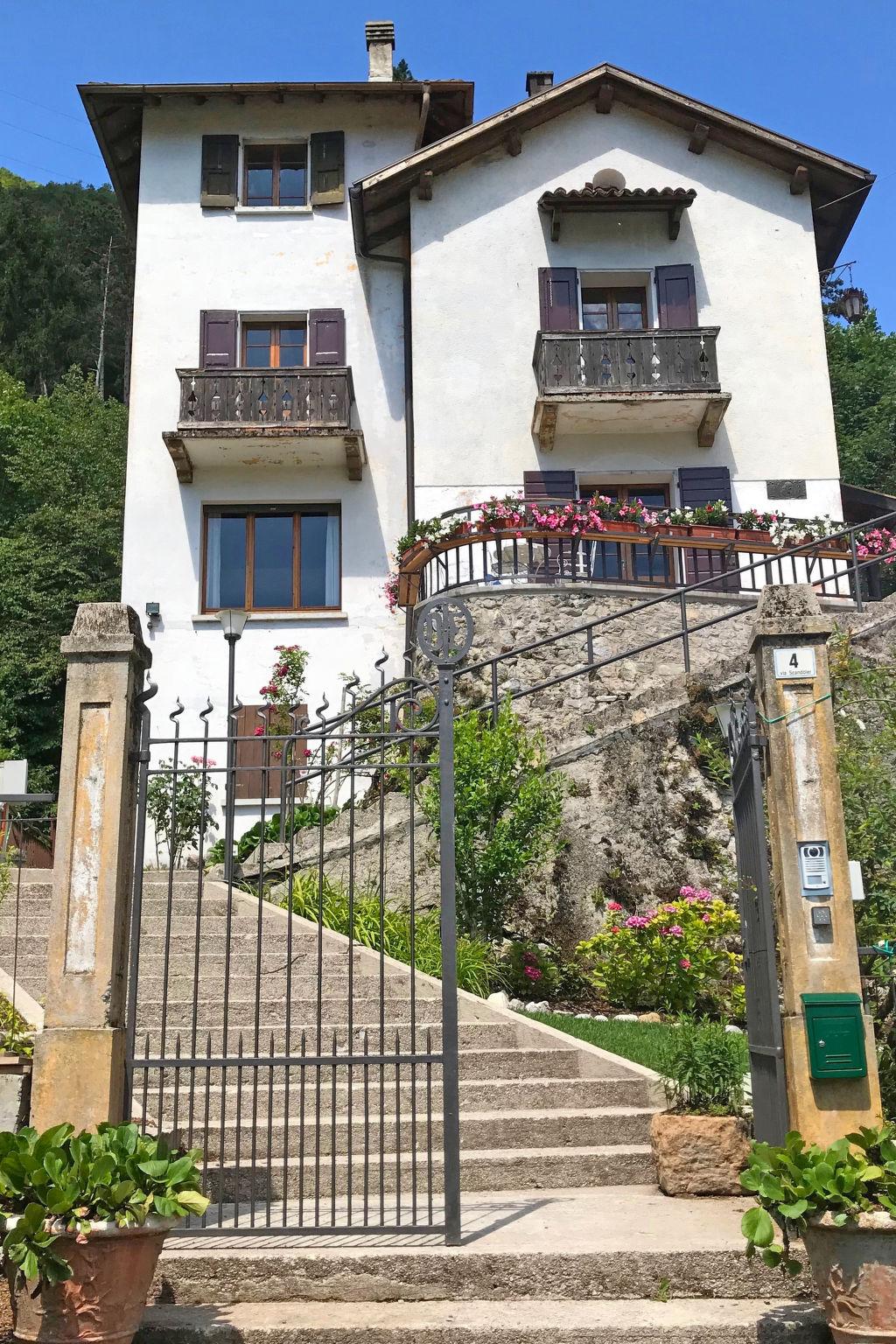 Foto 33 - Casa de 6 quartos em Ledro com terraço e vista para a montanha