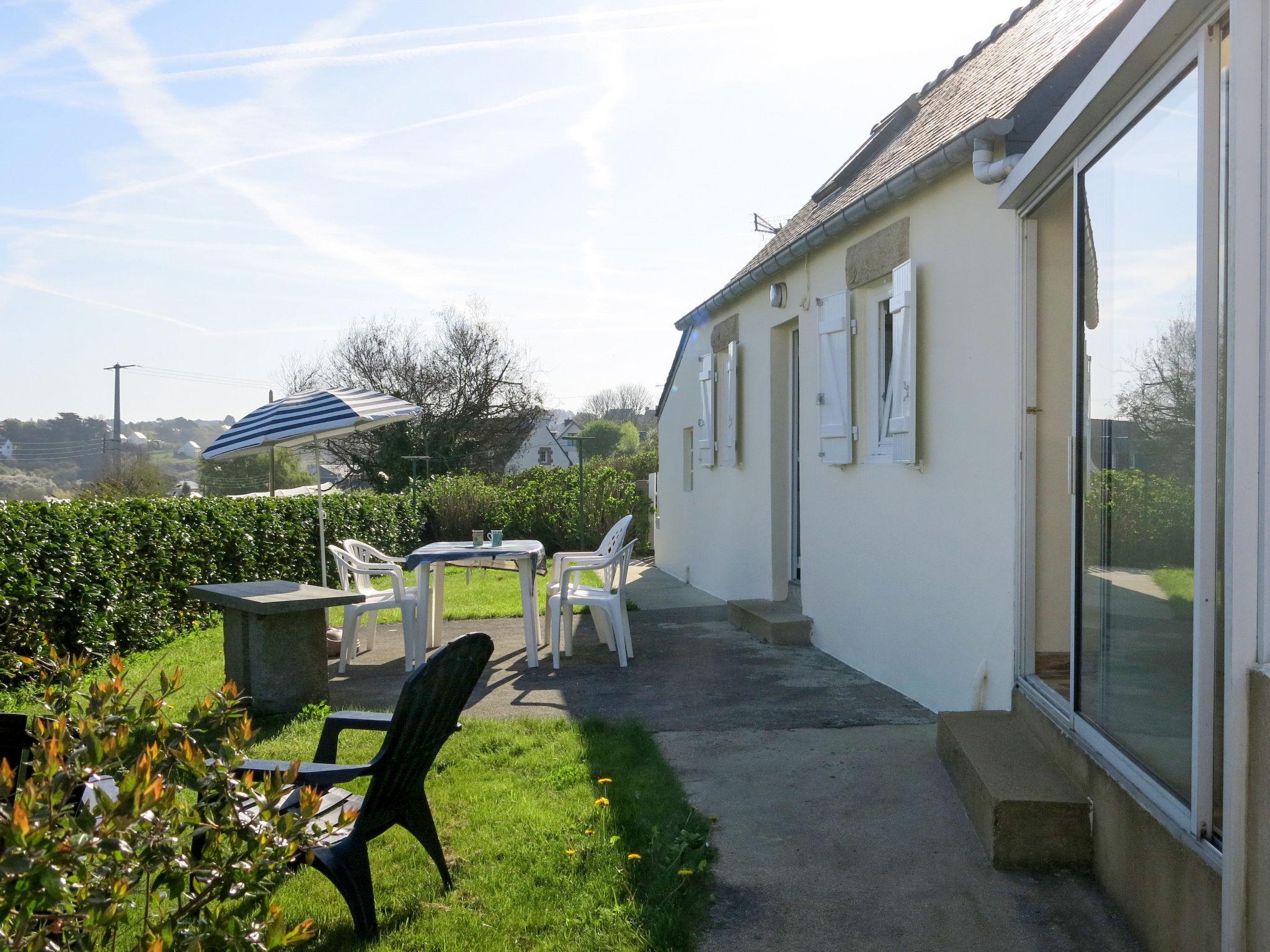 Photo 7 - Maison de 2 chambres à Trédrez-Locquémeau avec jardin et terrasse