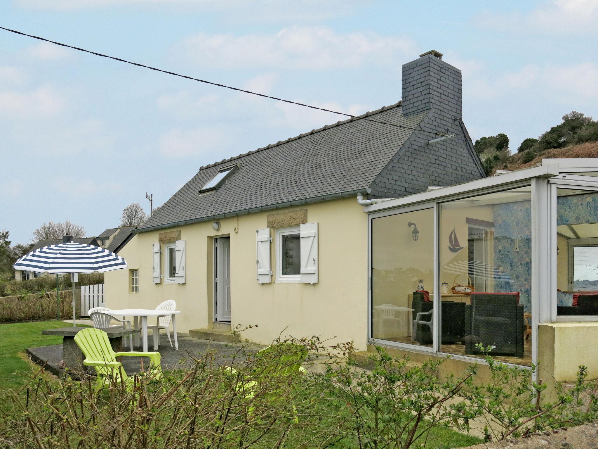 Foto 17 - Haus mit 2 Schlafzimmern in Trédrez-Locquémeau mit garten und terrasse