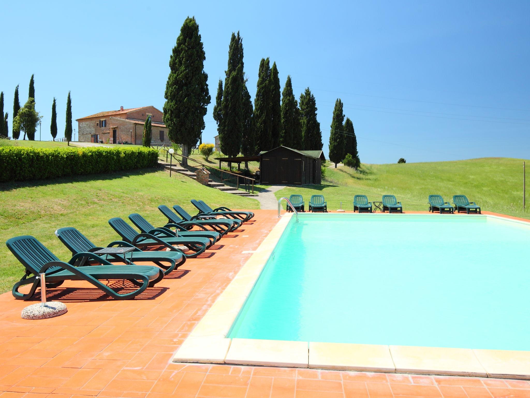 Photo 1 - Appartement de 2 chambres à Asciano avec piscine et jardin