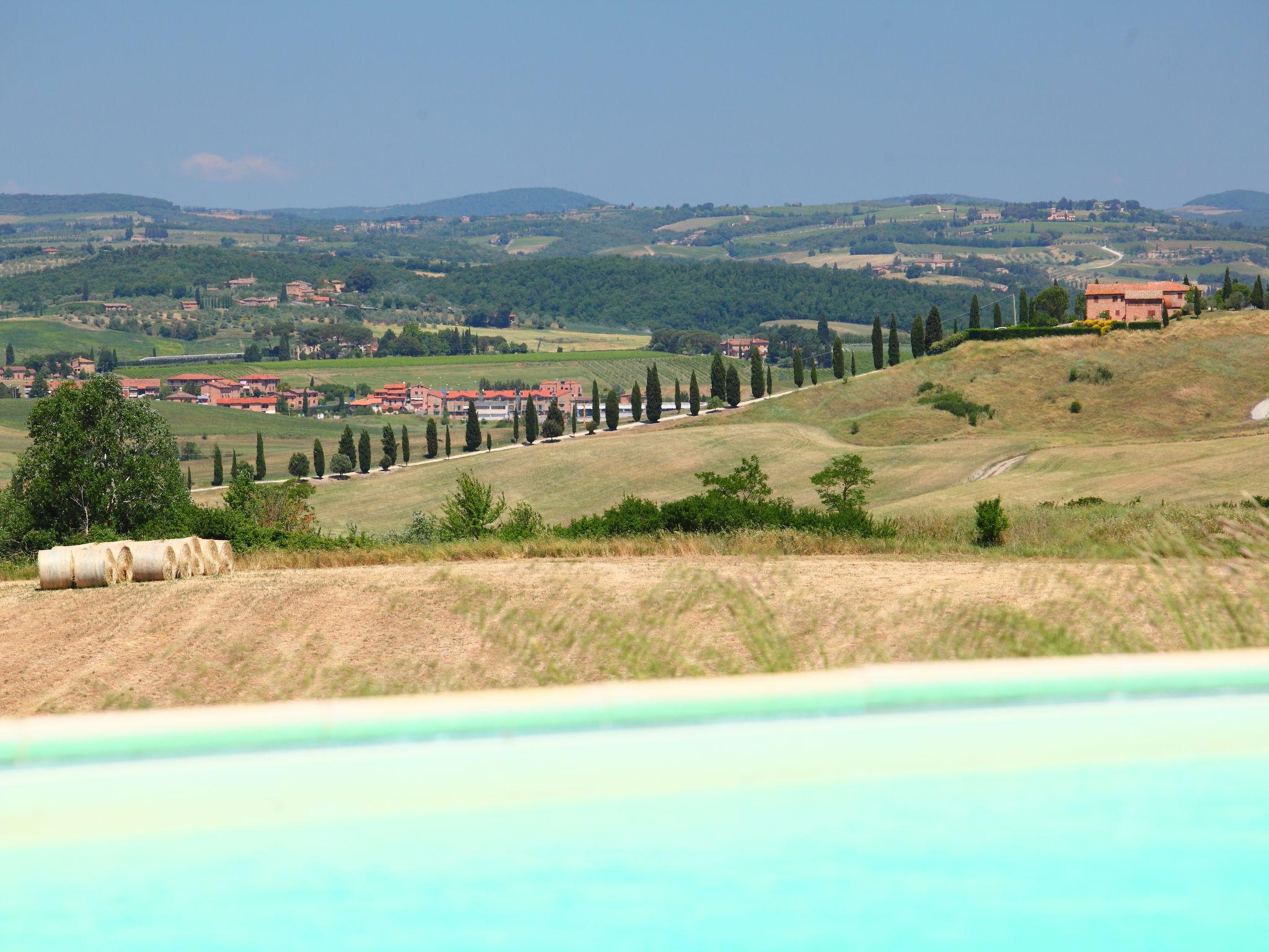 Foto 18 - Appartamento con 2 camere da letto a Asciano con piscina e giardino