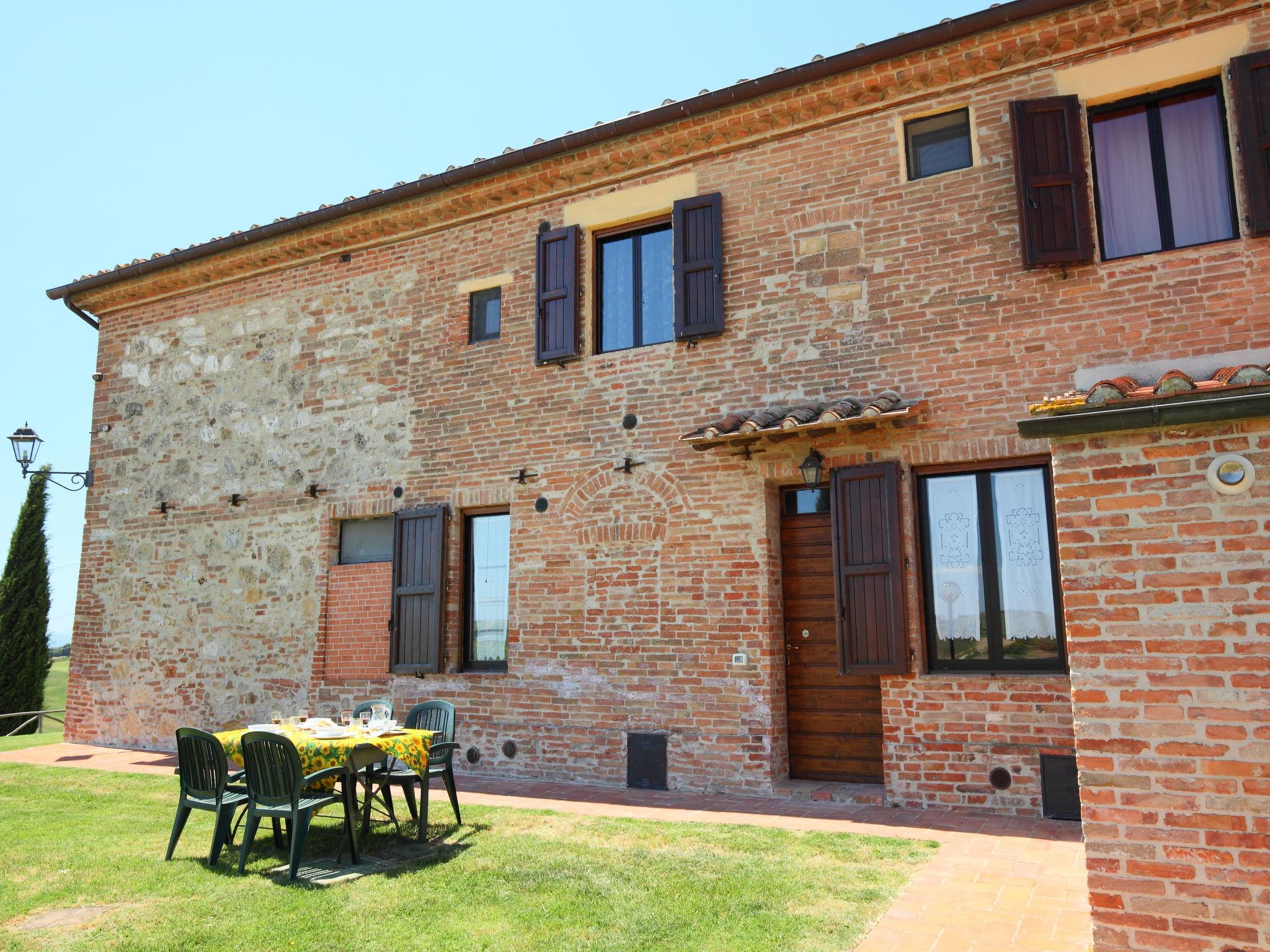 Photo 12 - Appartement de 2 chambres à Asciano avec piscine et jardin