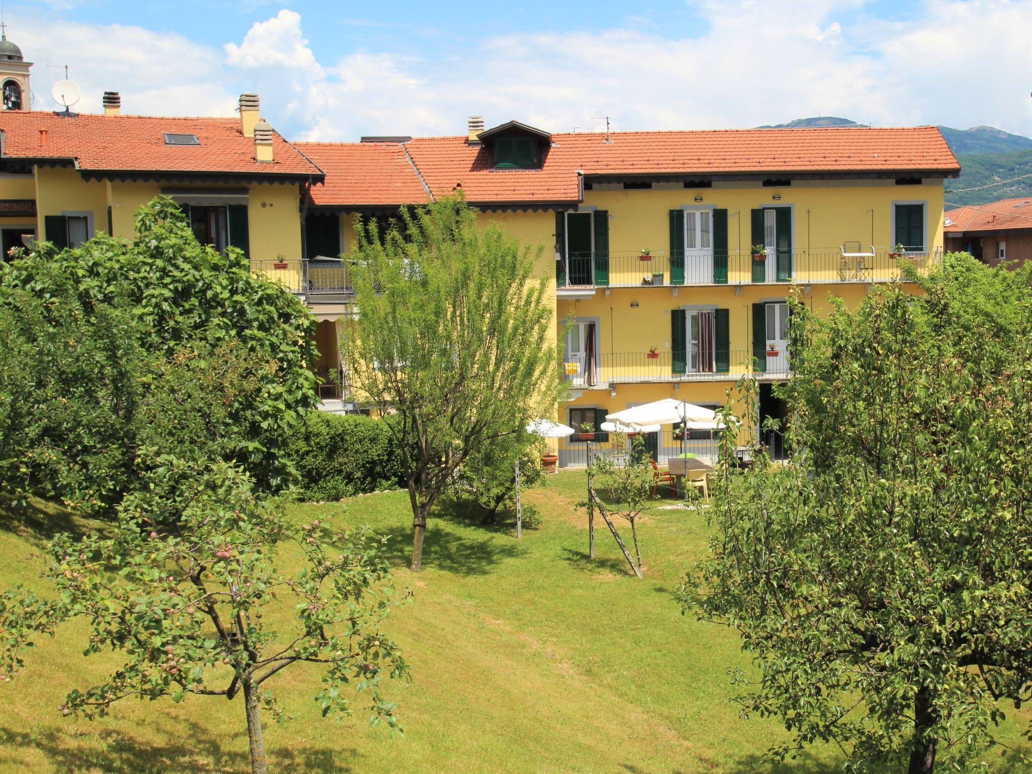 Photo 1 - Appartement de 2 chambres à Germignaga avec jardin