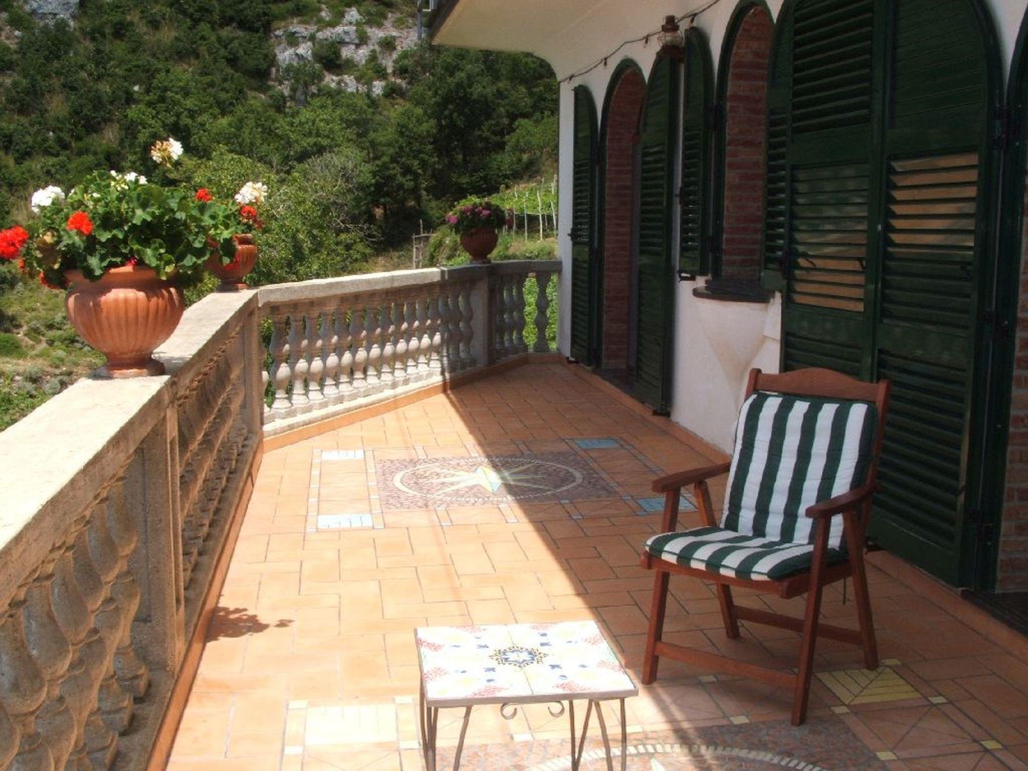 Foto 4 - Casa de 2 quartos em Praiano com jardim e terraço