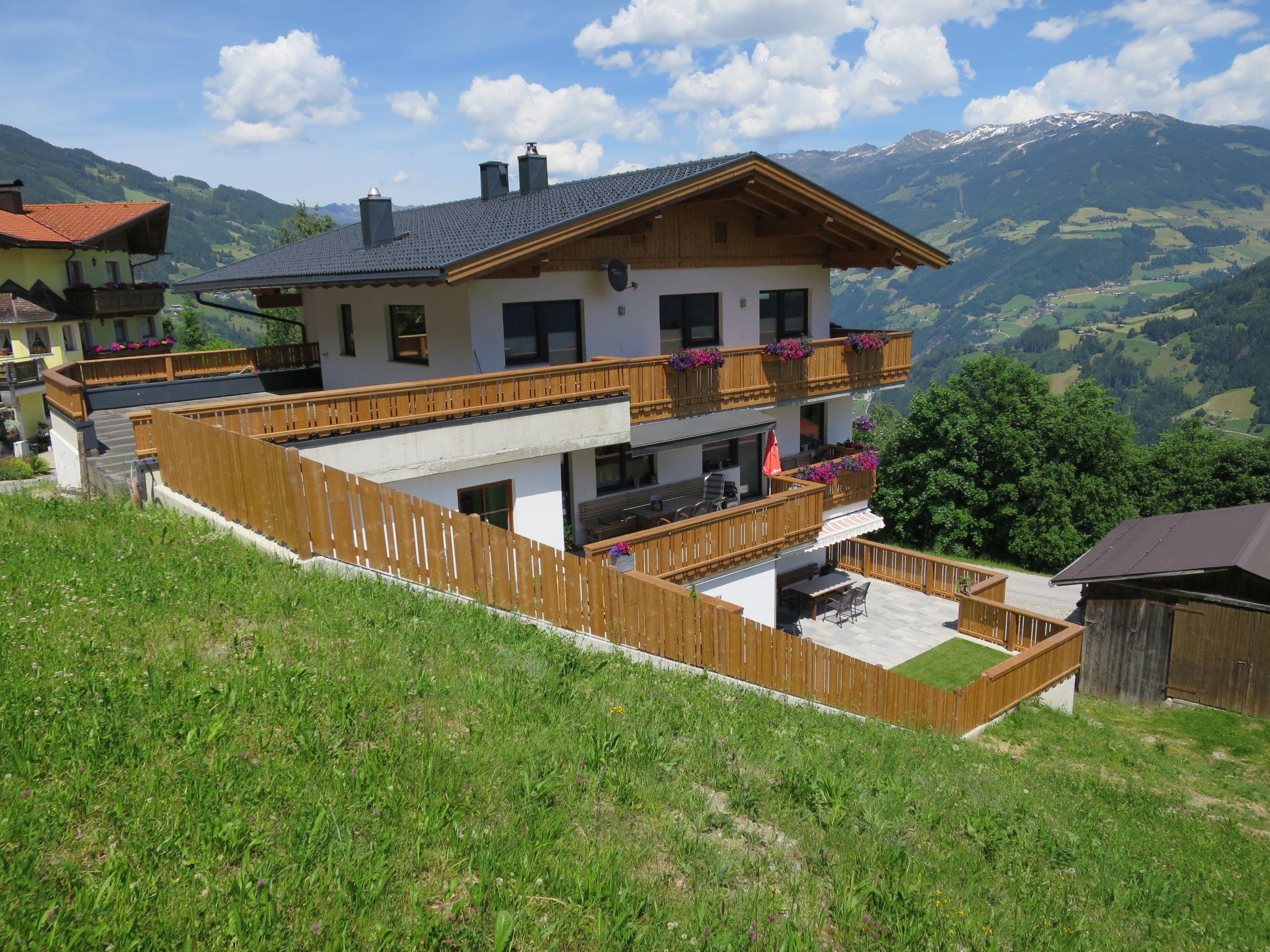 Foto 21 - Apartamento de 2 habitaciones en Hippach con jardín y vistas a la montaña