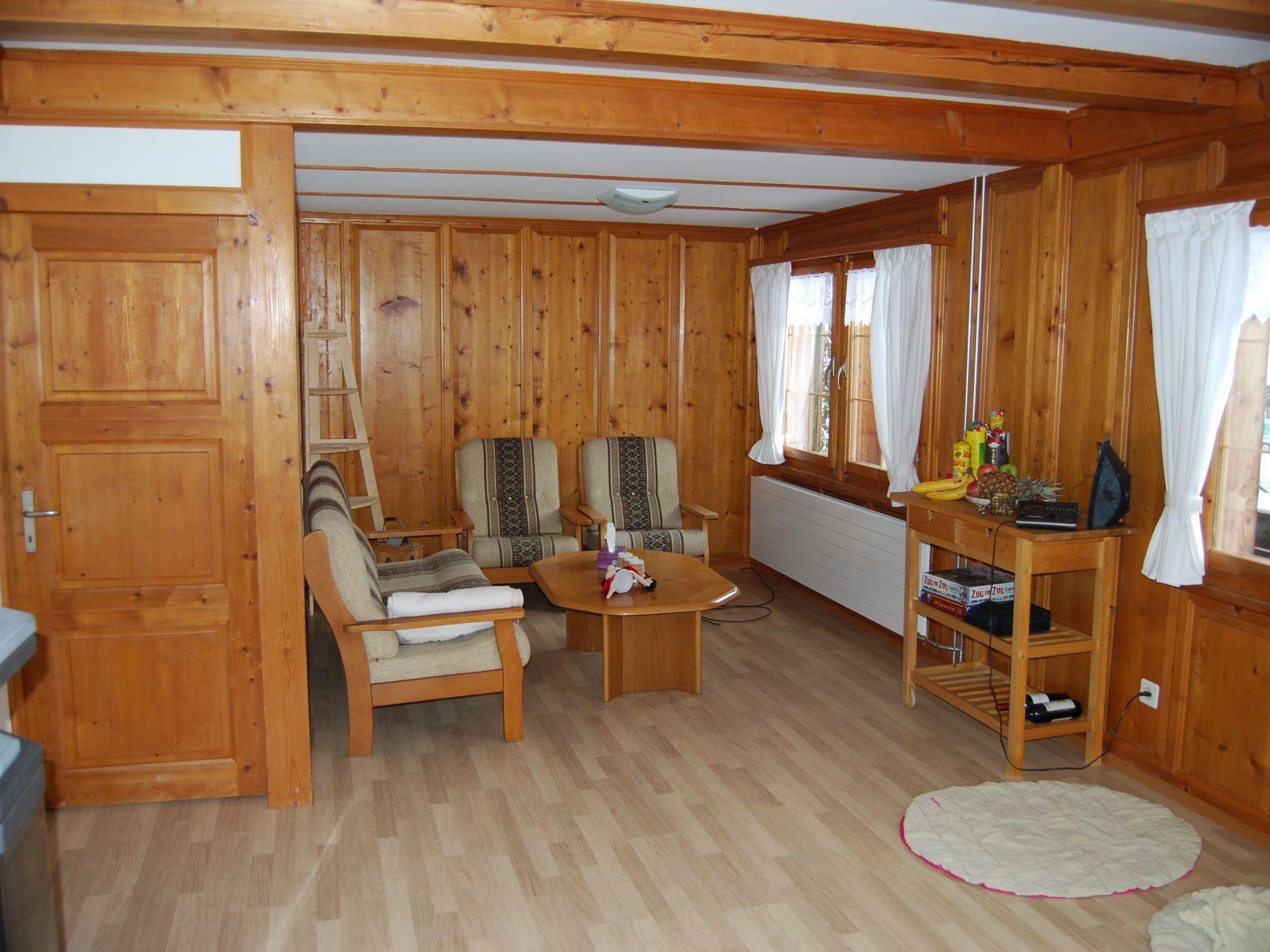 Foto 10 - Apartamento de 2 quartos em Erlenbach im Simmental com vista para a montanha