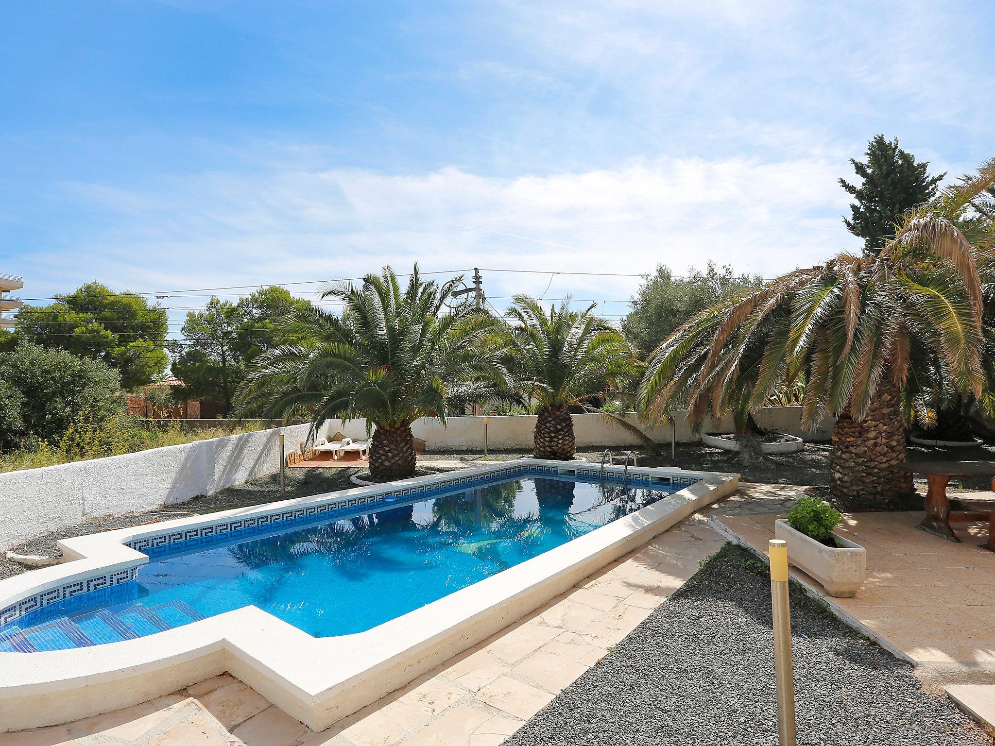 Photo 15 - Maison de 2 chambres à Mont-roig del Camp avec piscine privée et jardin