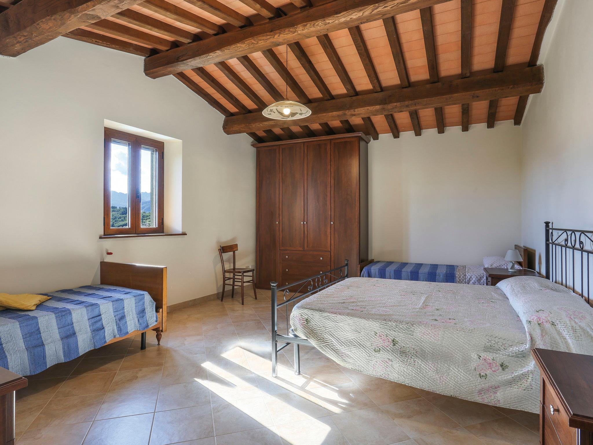 Foto 7 - Appartamento con 1 camera da letto a Villa Collemandina con piscina e terrazza