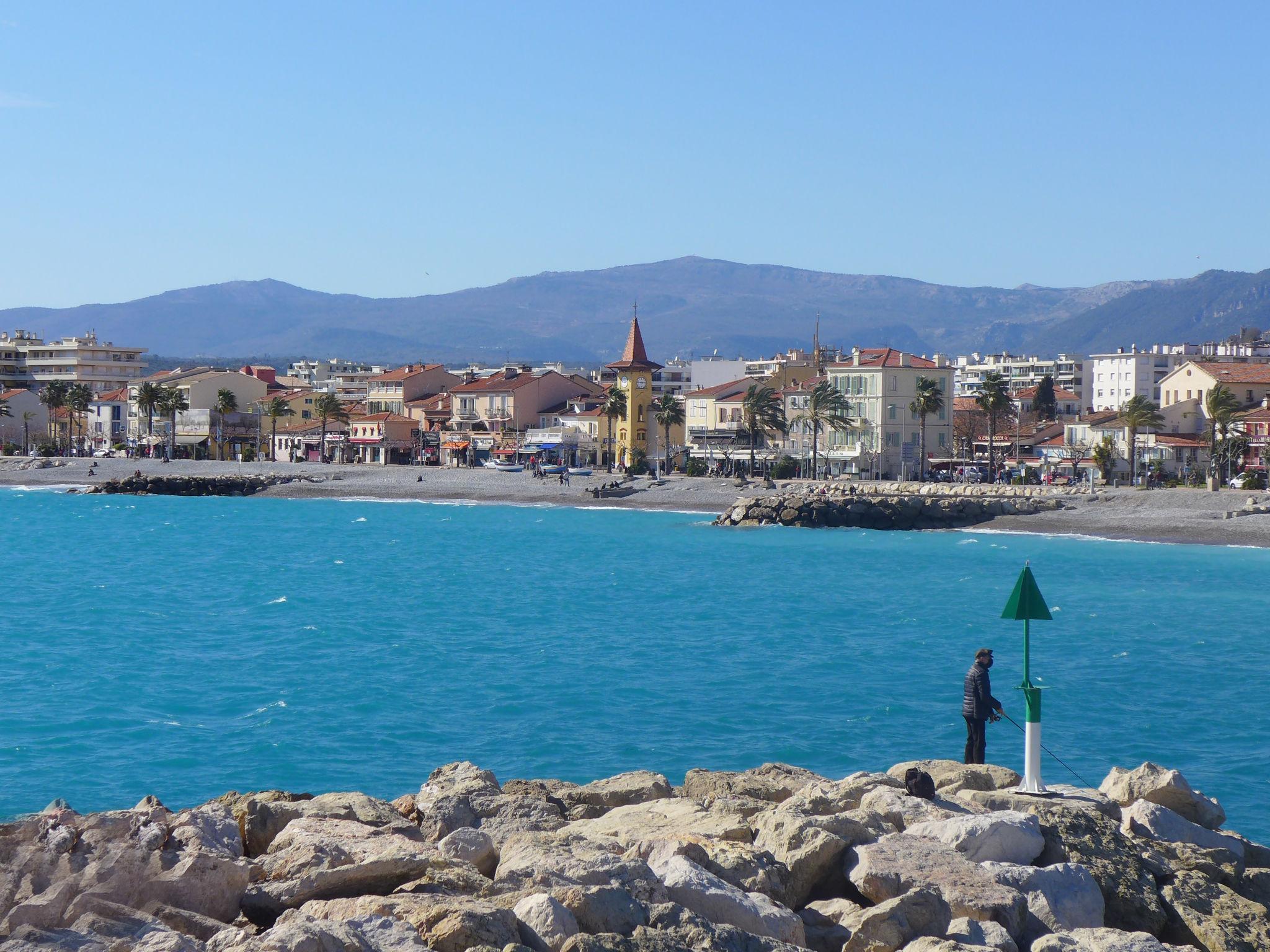 Foto 20 - Apartamento de 1 habitación en Cagnes-sur-Mer con vistas al mar