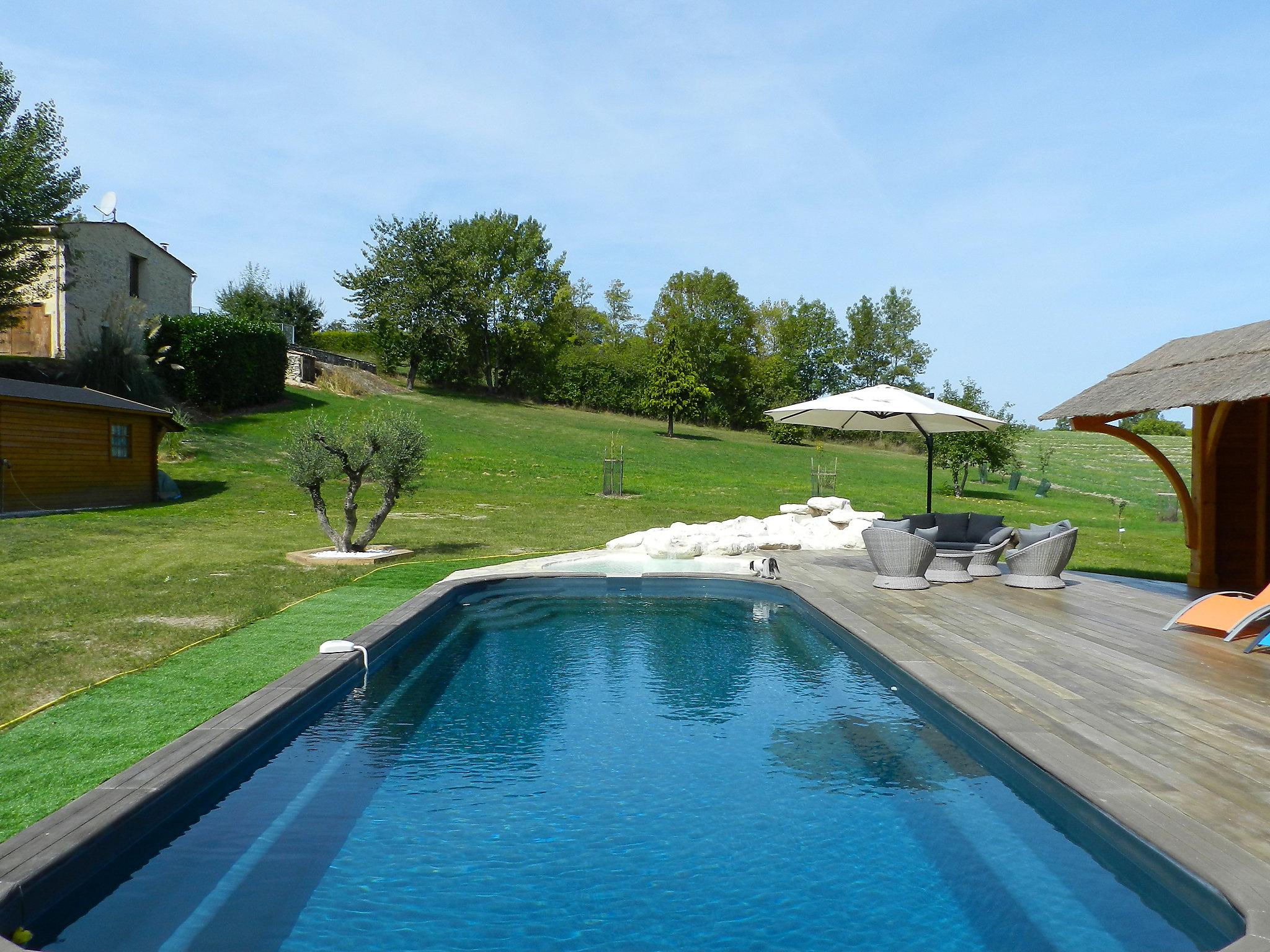 Foto 17 - Casa con 4 camere da letto a Cancon con piscina privata e giardino