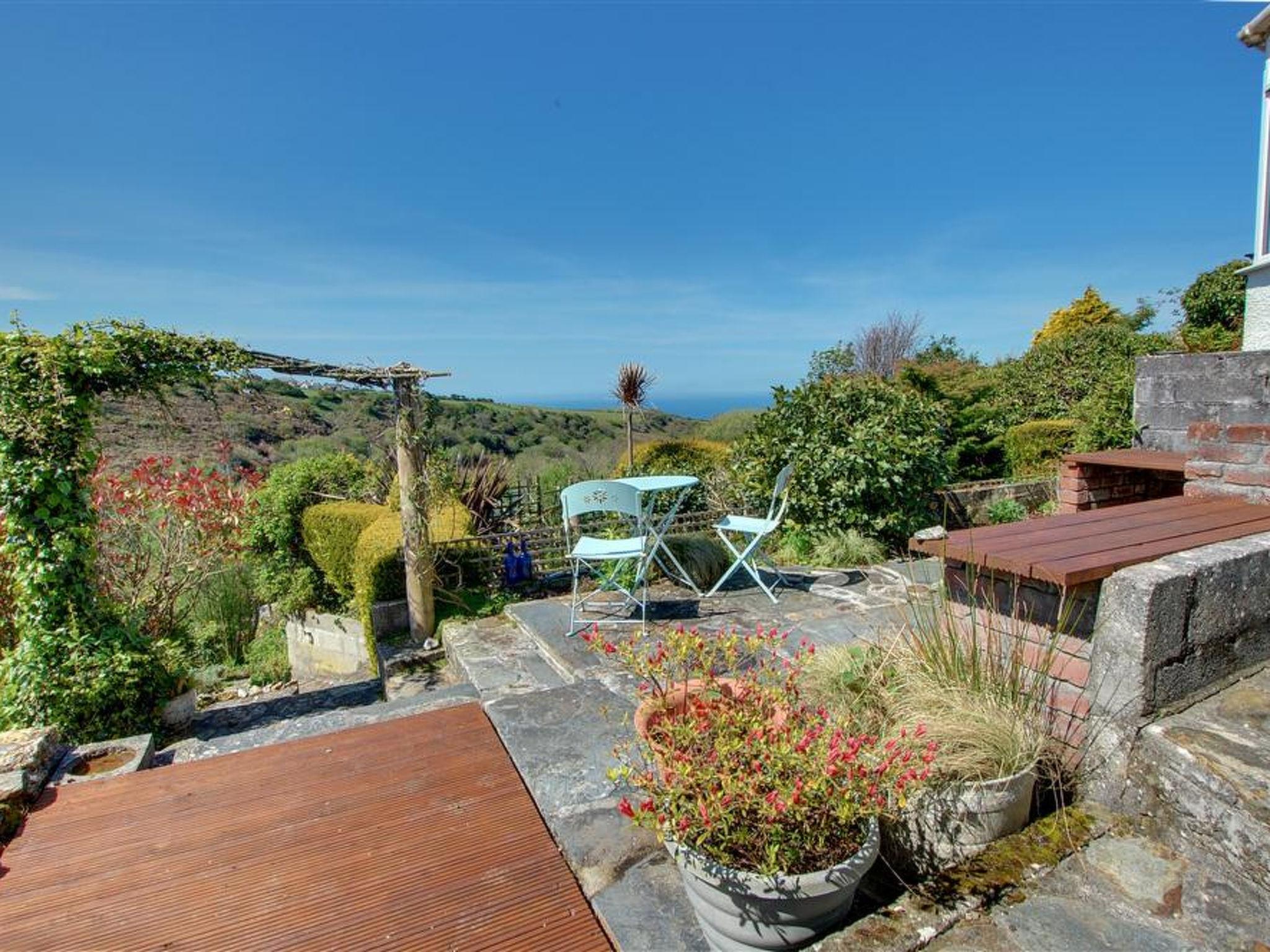 Photo 17 - 3 bedroom House in Tintagel with garden and sea view