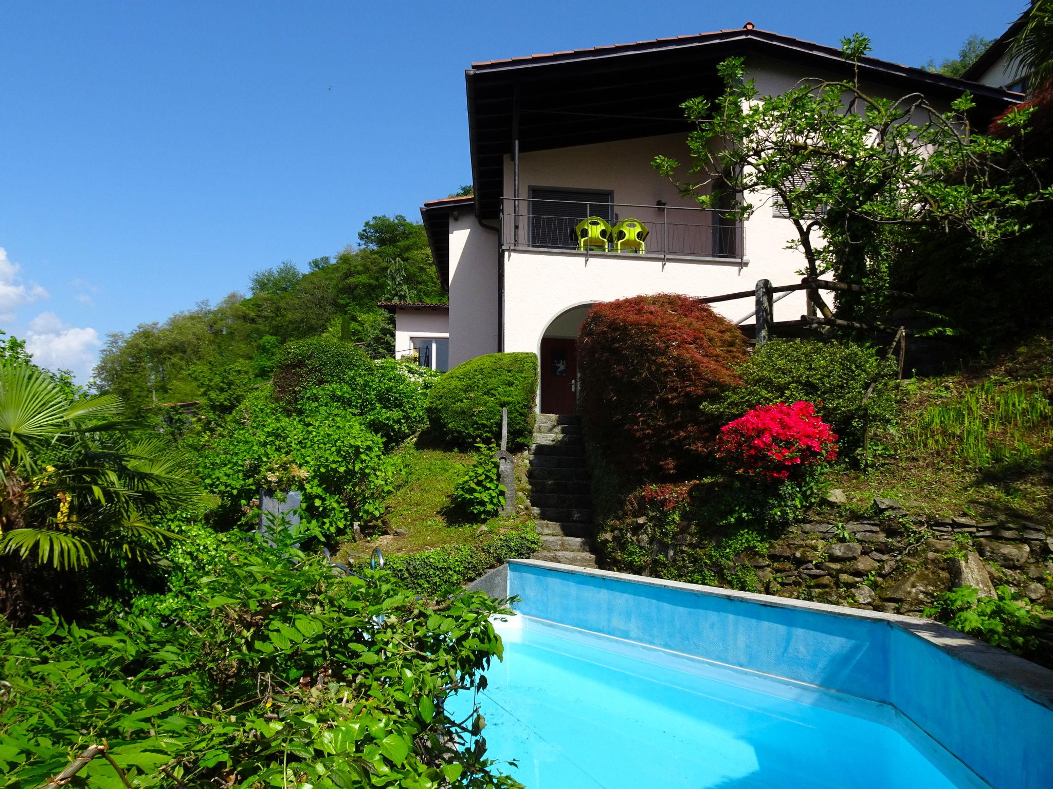 Photo 24 - 1 bedroom Apartment in Gambarogno with swimming pool and garden