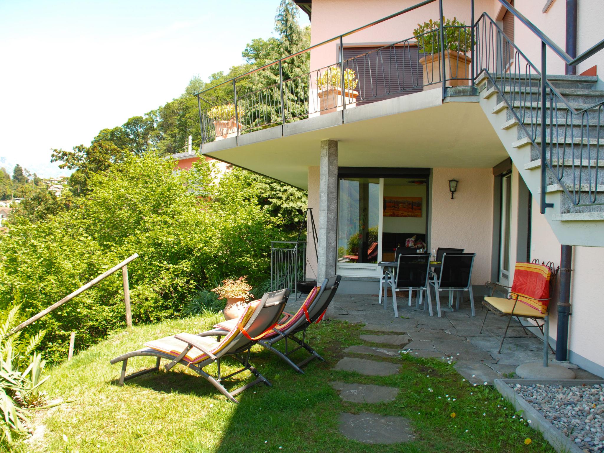 Photo 28 - 1 bedroom Apartment in Gambarogno with swimming pool and garden