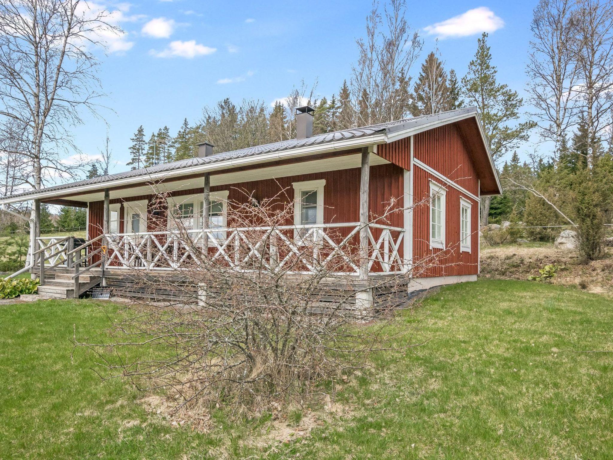 Photo 1 - Maison de 2 chambres à Salo avec sauna