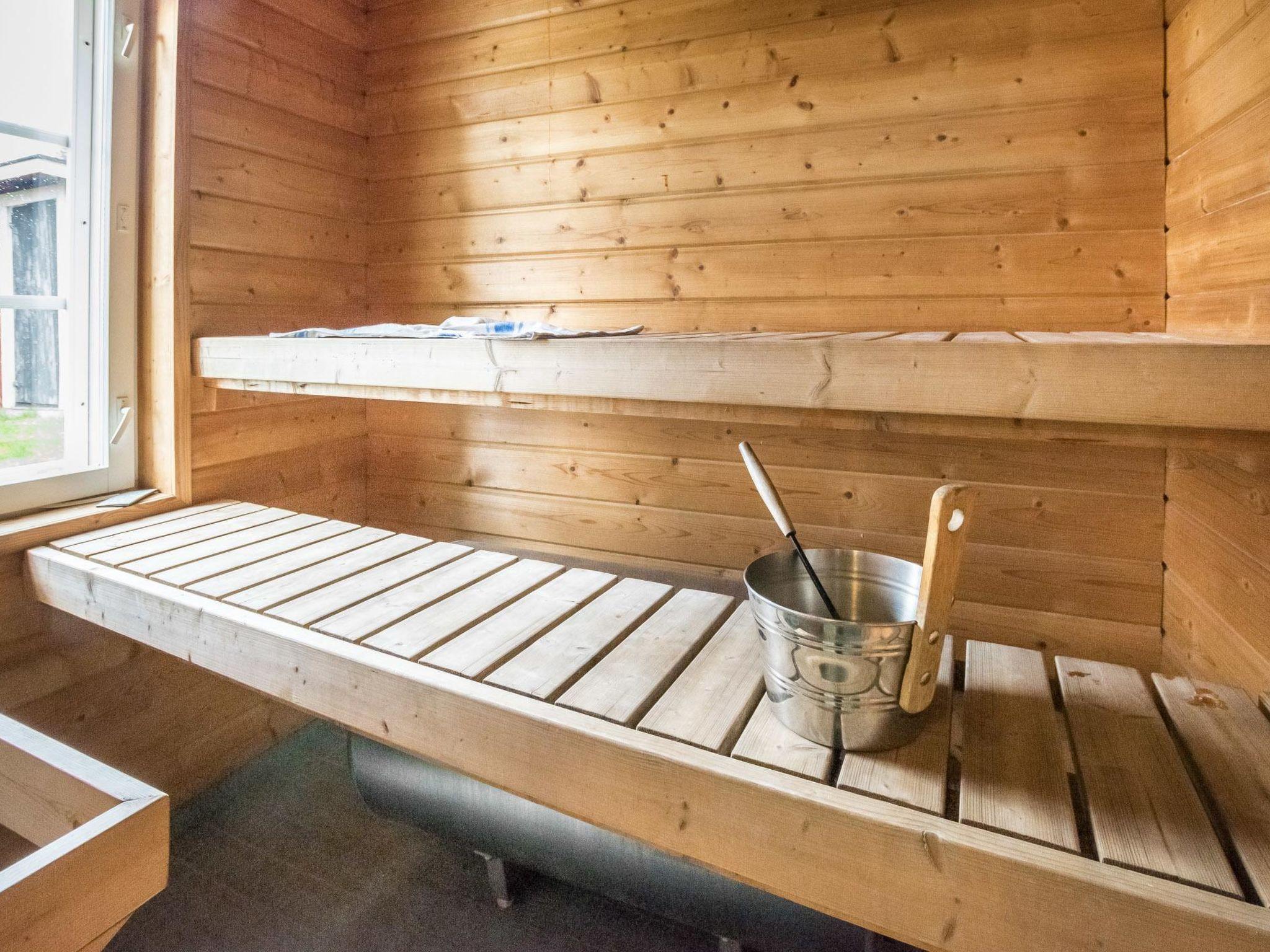 Foto 9 - Casa de 2 quartos em Salo com sauna