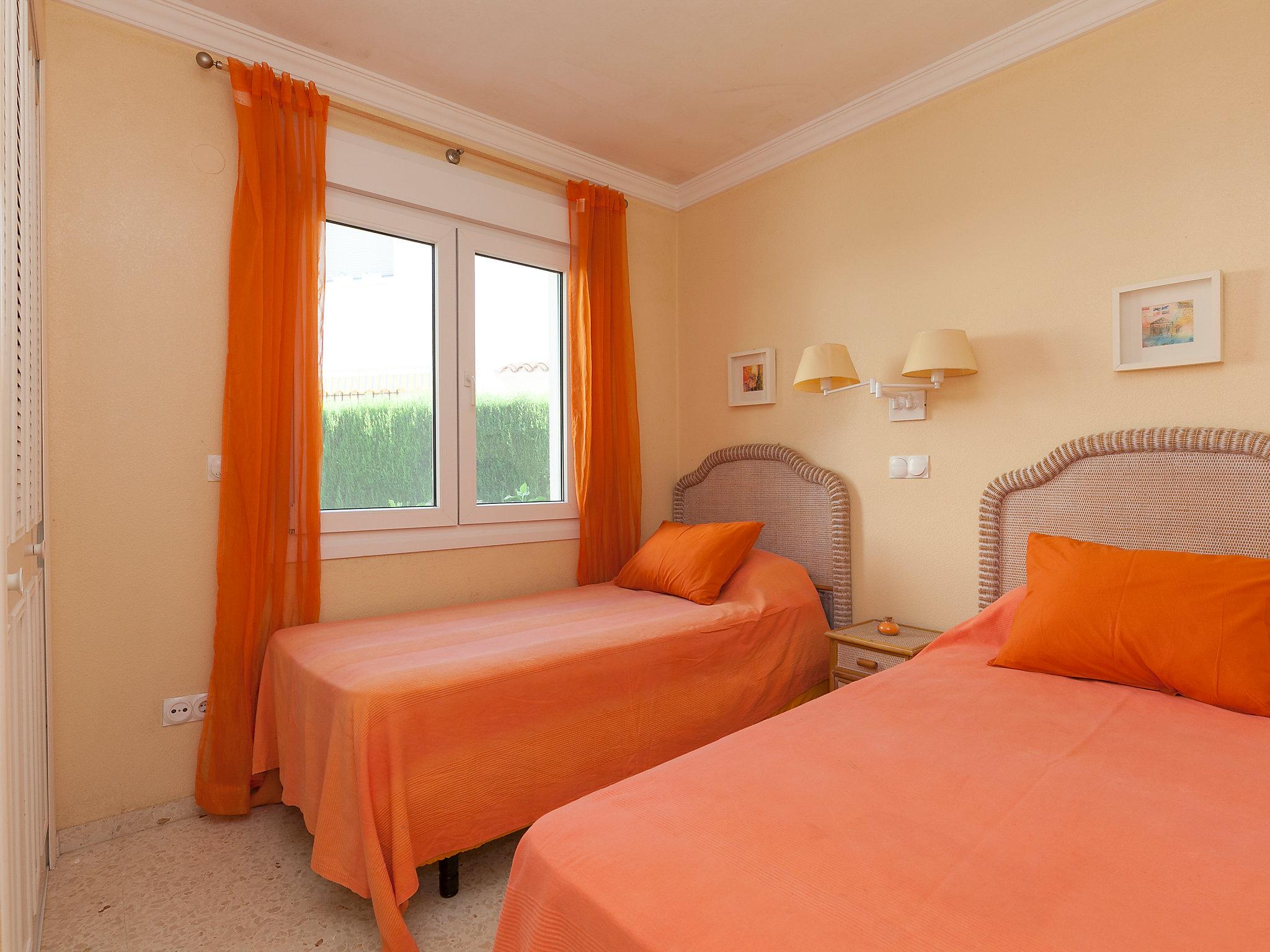 Foto 7 - Appartamento con 2 camere da letto a Oliva con piscina e vista mare