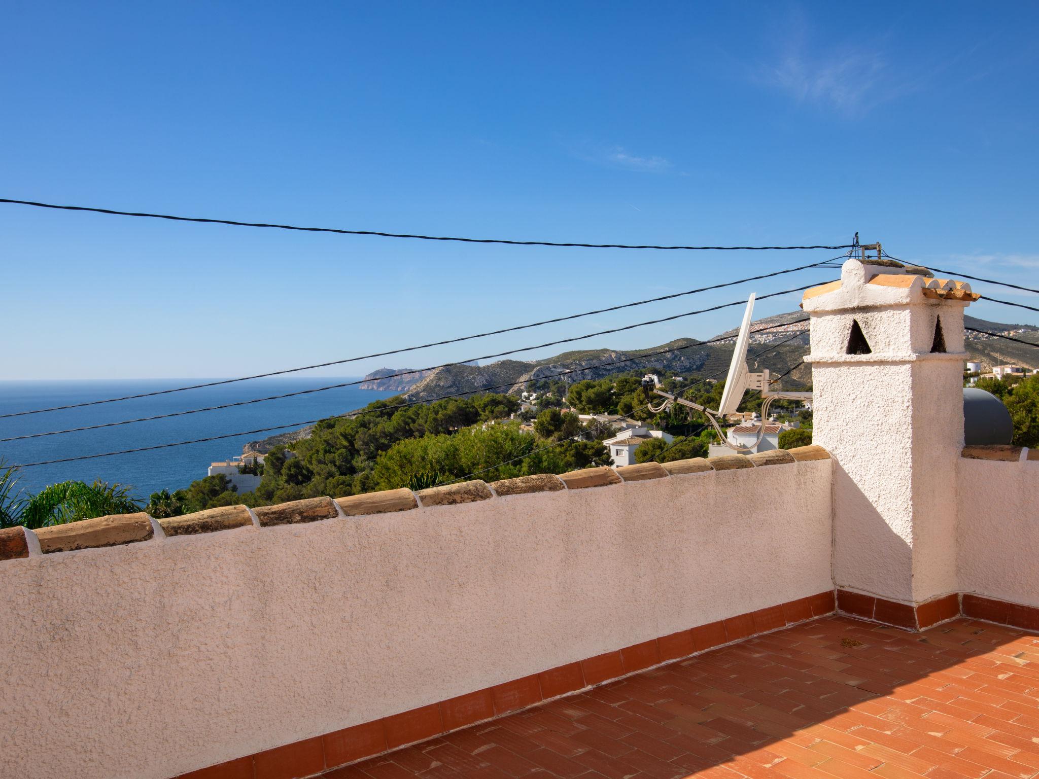 Foto 23 - Casa con 3 camere da letto a Jávea con piscina privata e giardino