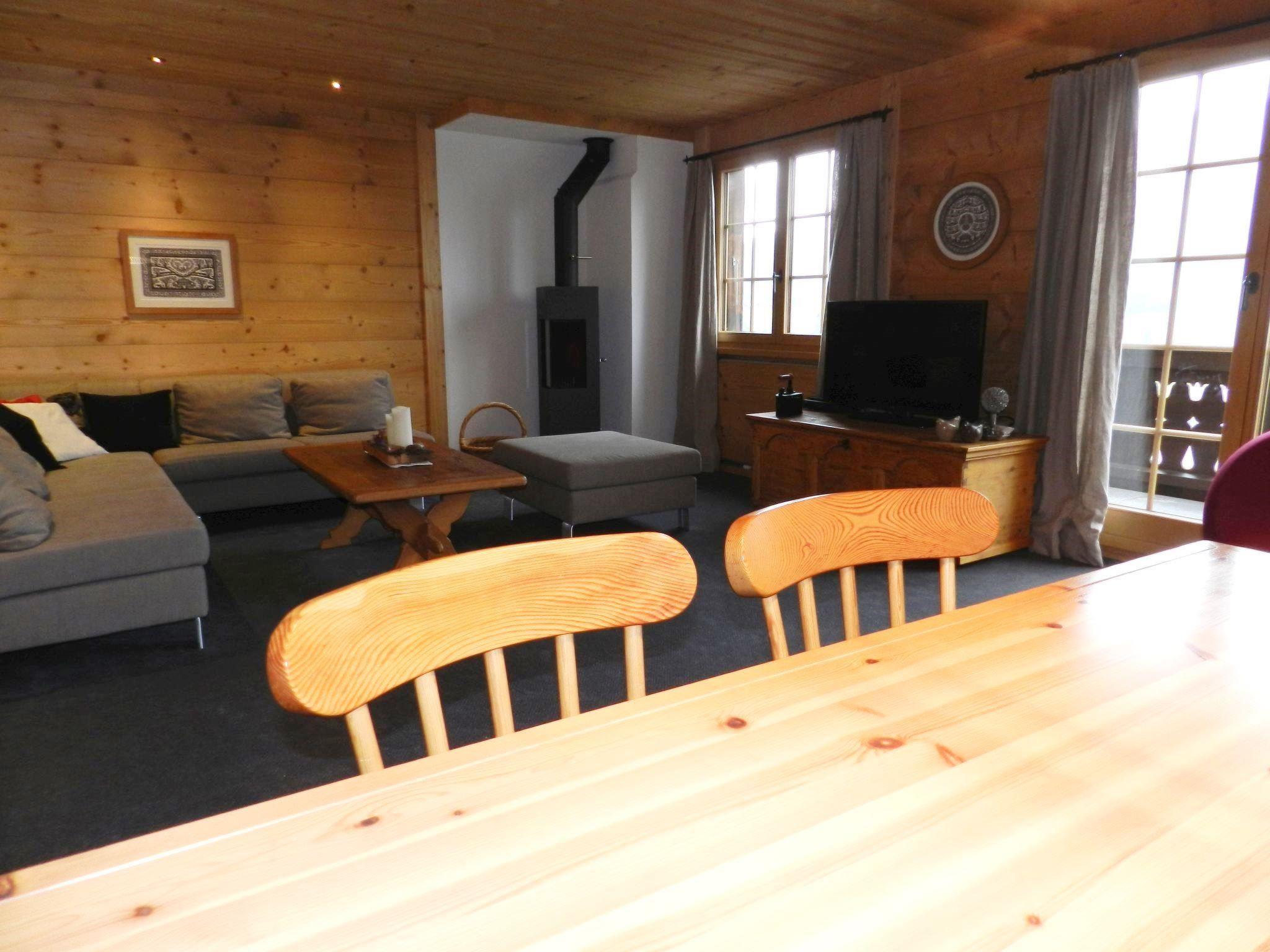 Photo 15 - 4 bedroom Apartment in Saanen