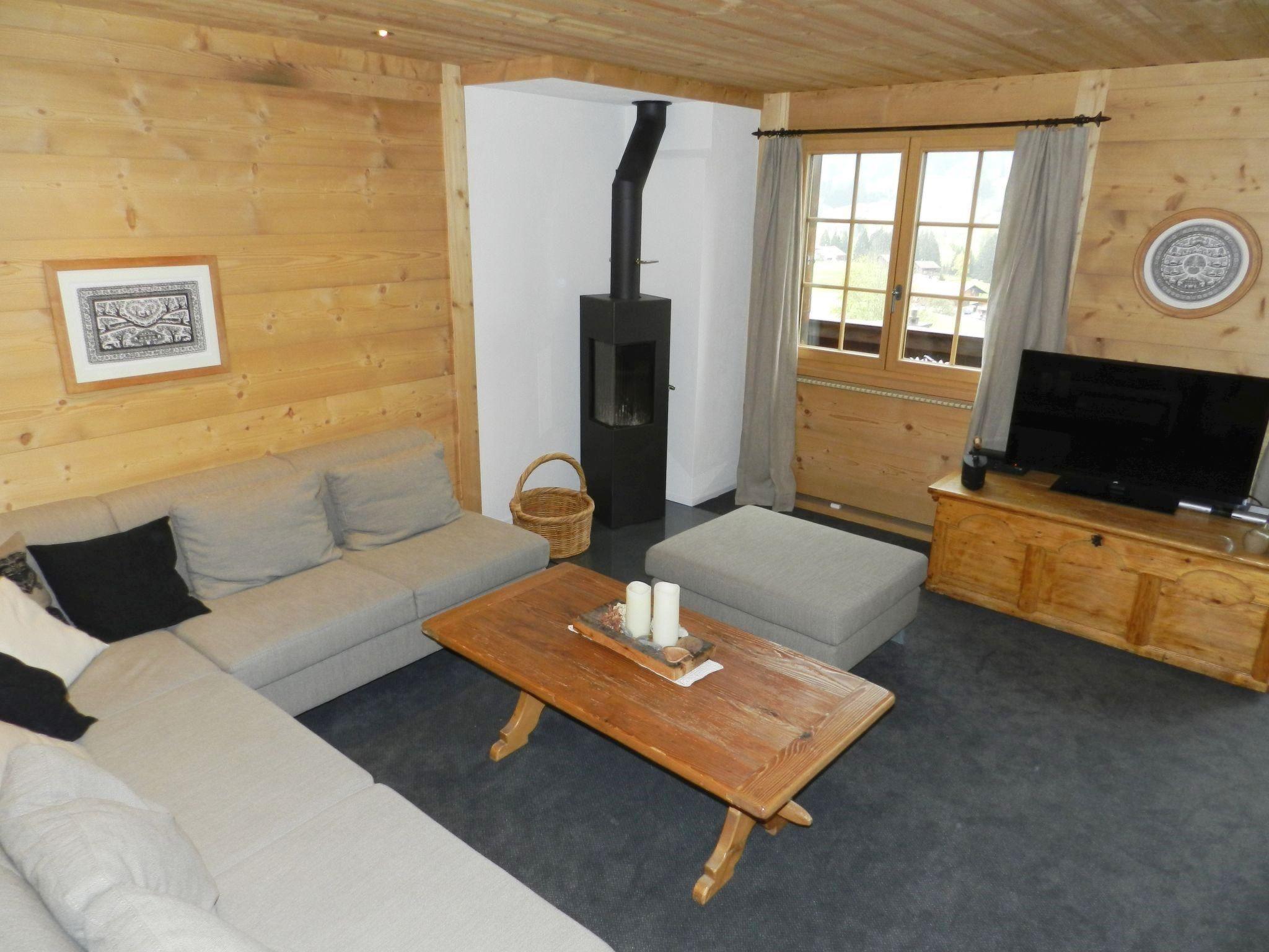 Photo 11 - 4 bedroom Apartment in Saanen