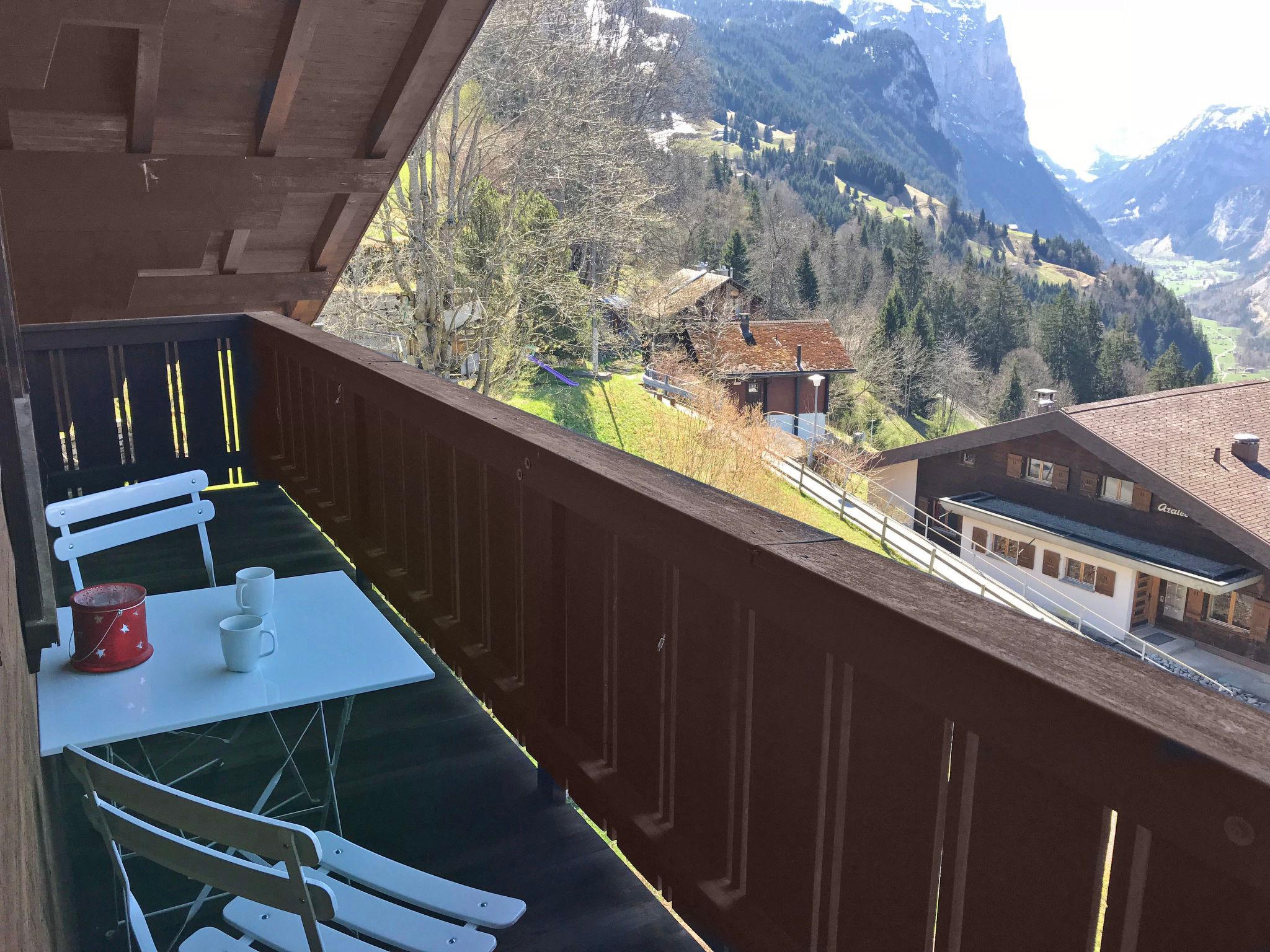 Foto 17 - Apartamento de 2 quartos em Lauterbrunnen com vista para a montanha