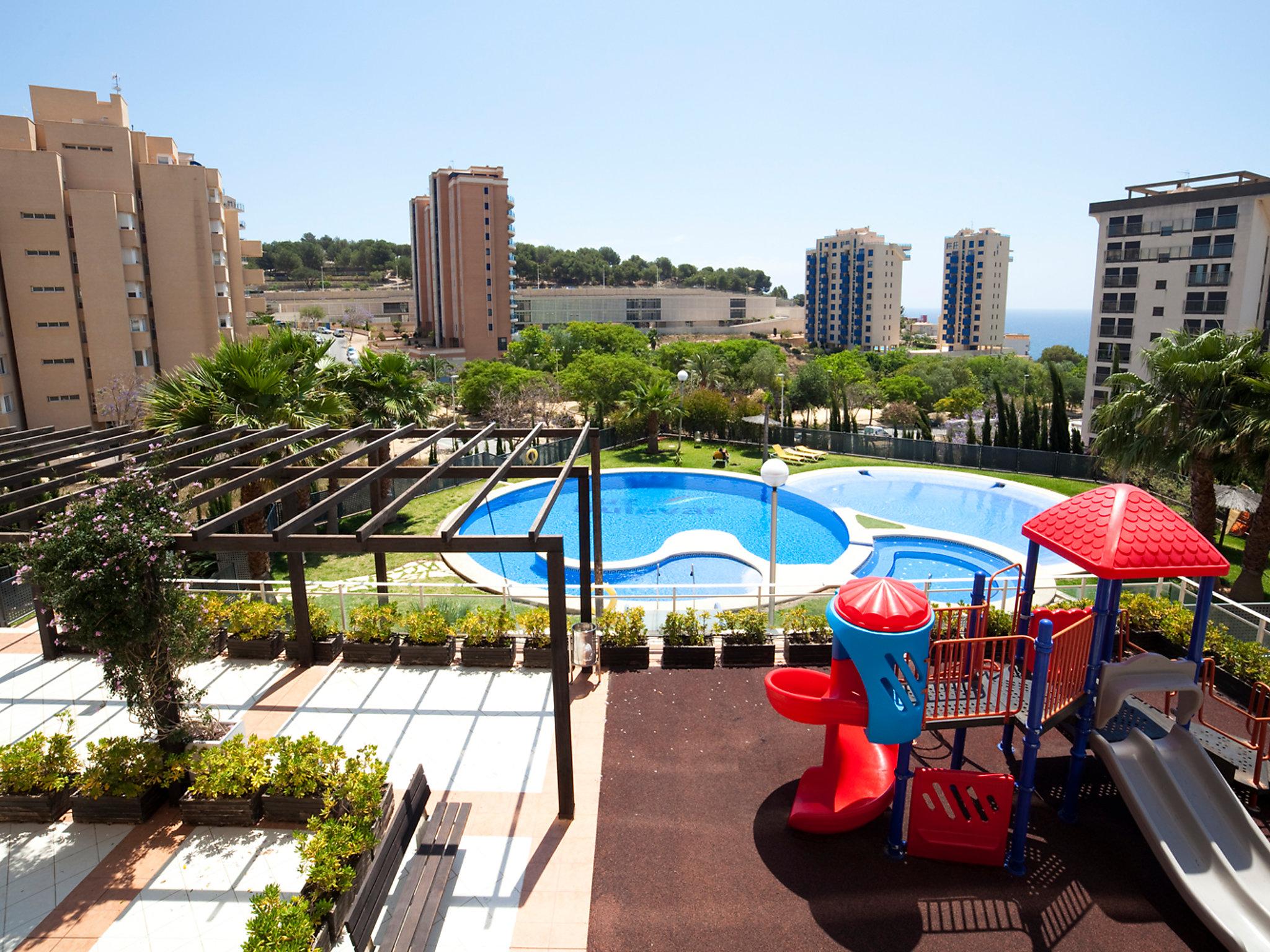 Foto 4 - Apartamento de 2 habitaciones en Calpe con piscina y jardín