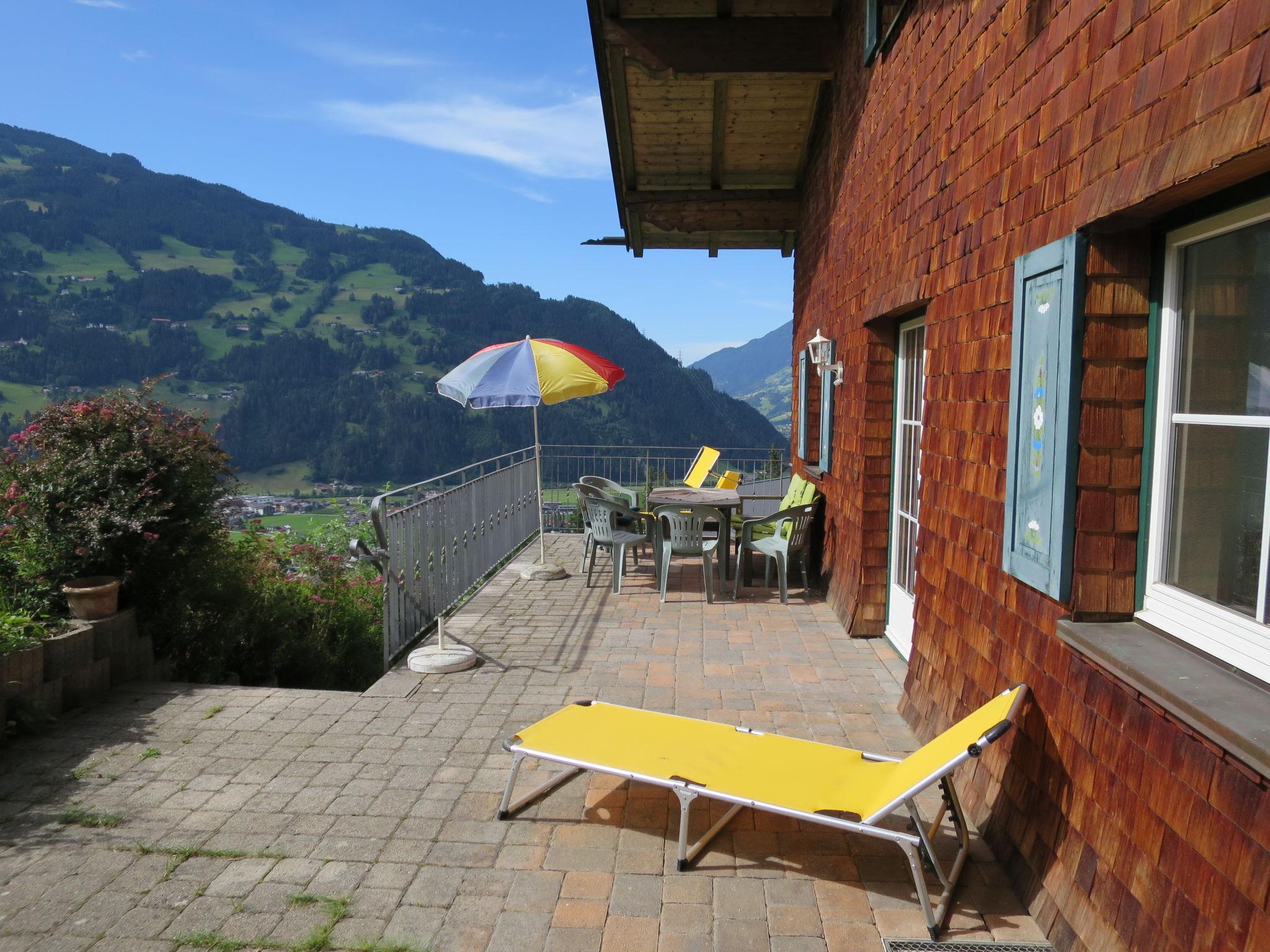 Foto 2 - Casa de 3 quartos em Hainzenberg com jardim e vista para a montanha