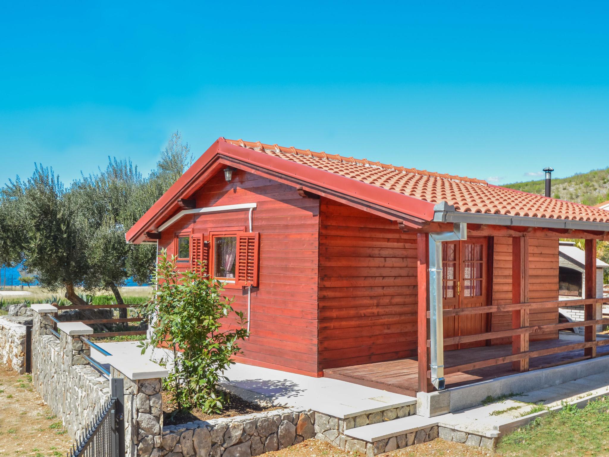 Photo 1 - Maison en Obrovac avec terrasse et vues à la mer