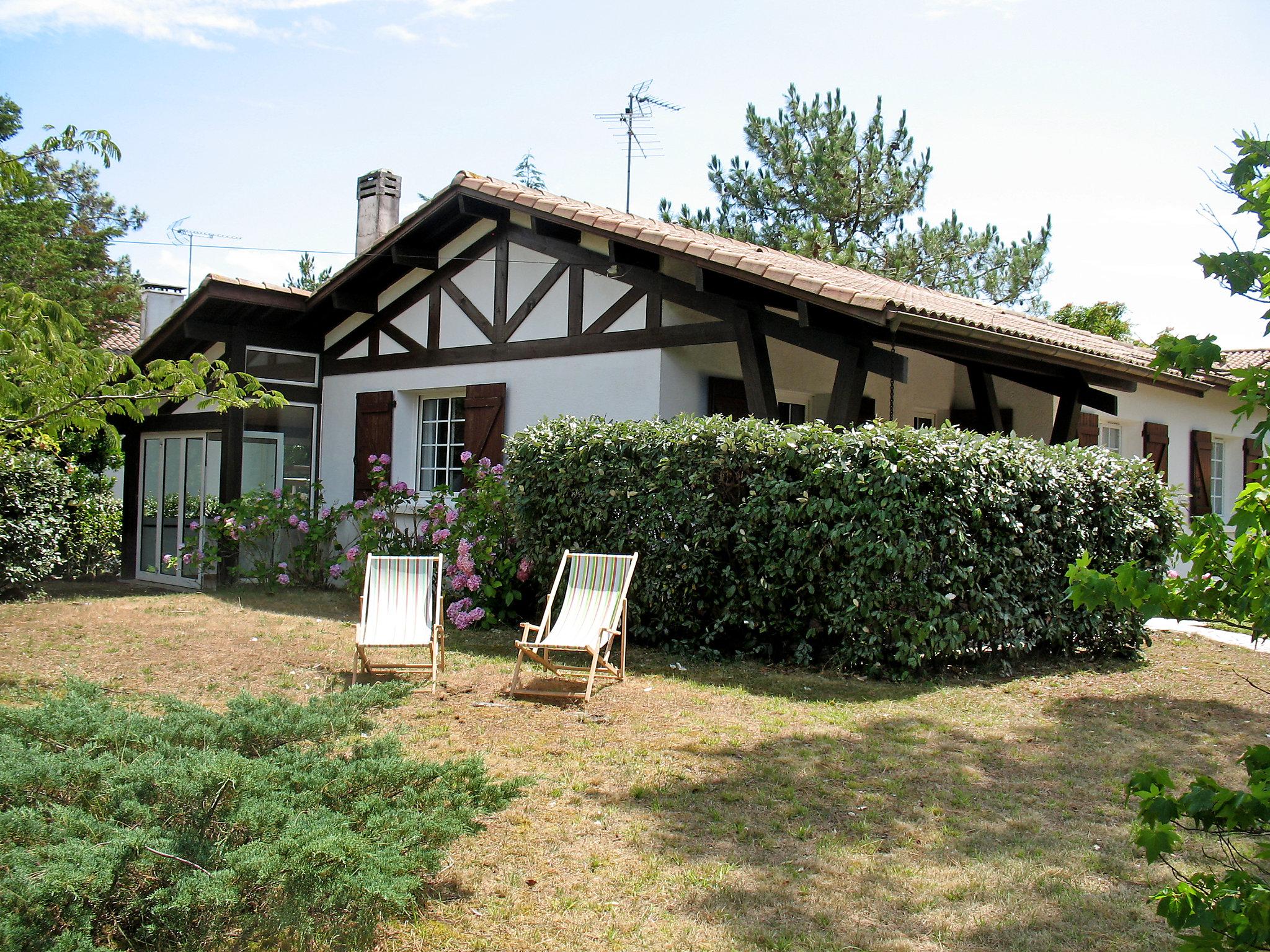 Foto 1 - Casa de 3 quartos em Mimizan com terraço