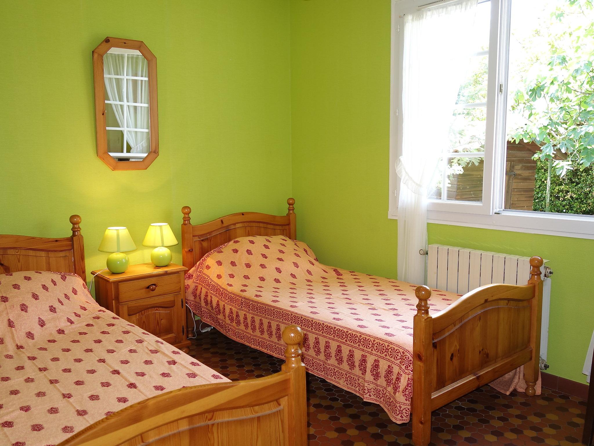 Foto 7 - Casa con 3 camere da letto a Mimizan con terrazza