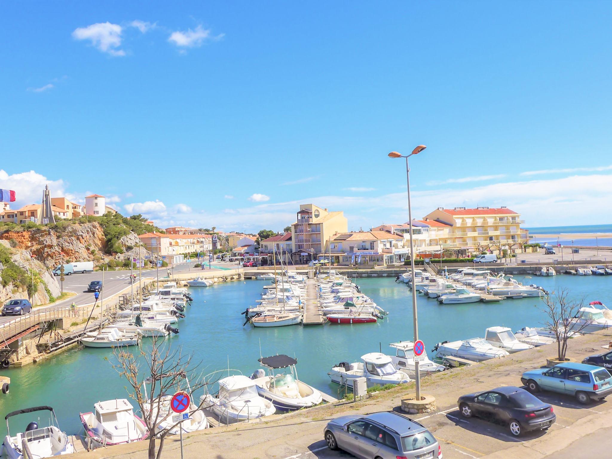 Foto 2 - Appartamento con 1 camera da letto a Narbonne con vista mare