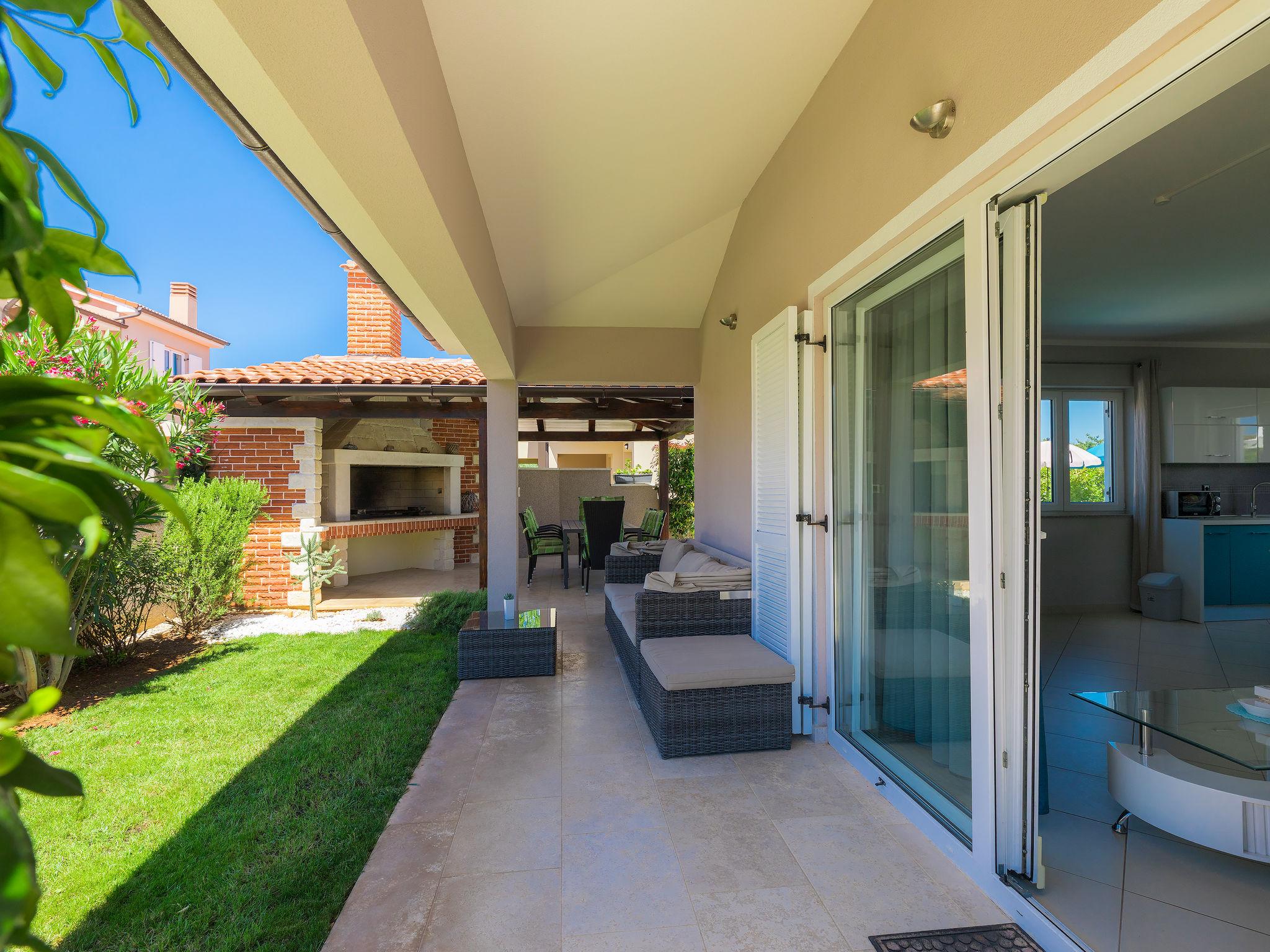 Photo 5 - Maison de 3 chambres à Marčana avec piscine privée et jardin