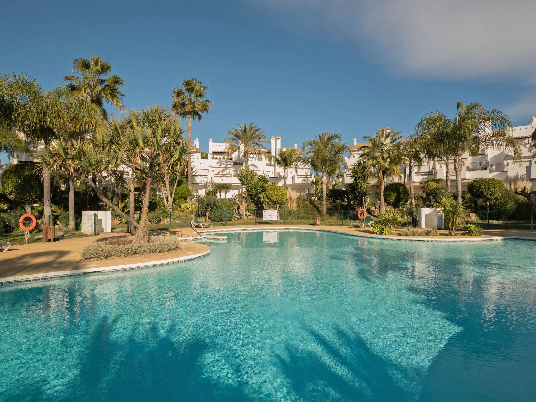 Photo 49 - Maison de 4 chambres à Estepona avec piscine et vues à la mer