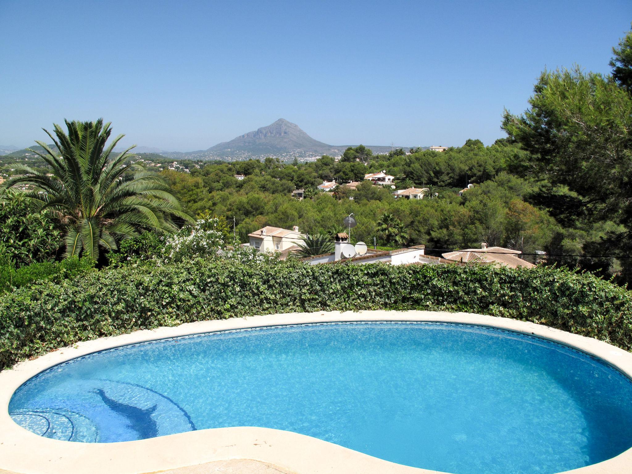 Photo 1 - Maison de 3 chambres à Jávea avec piscine privée et vues à la mer