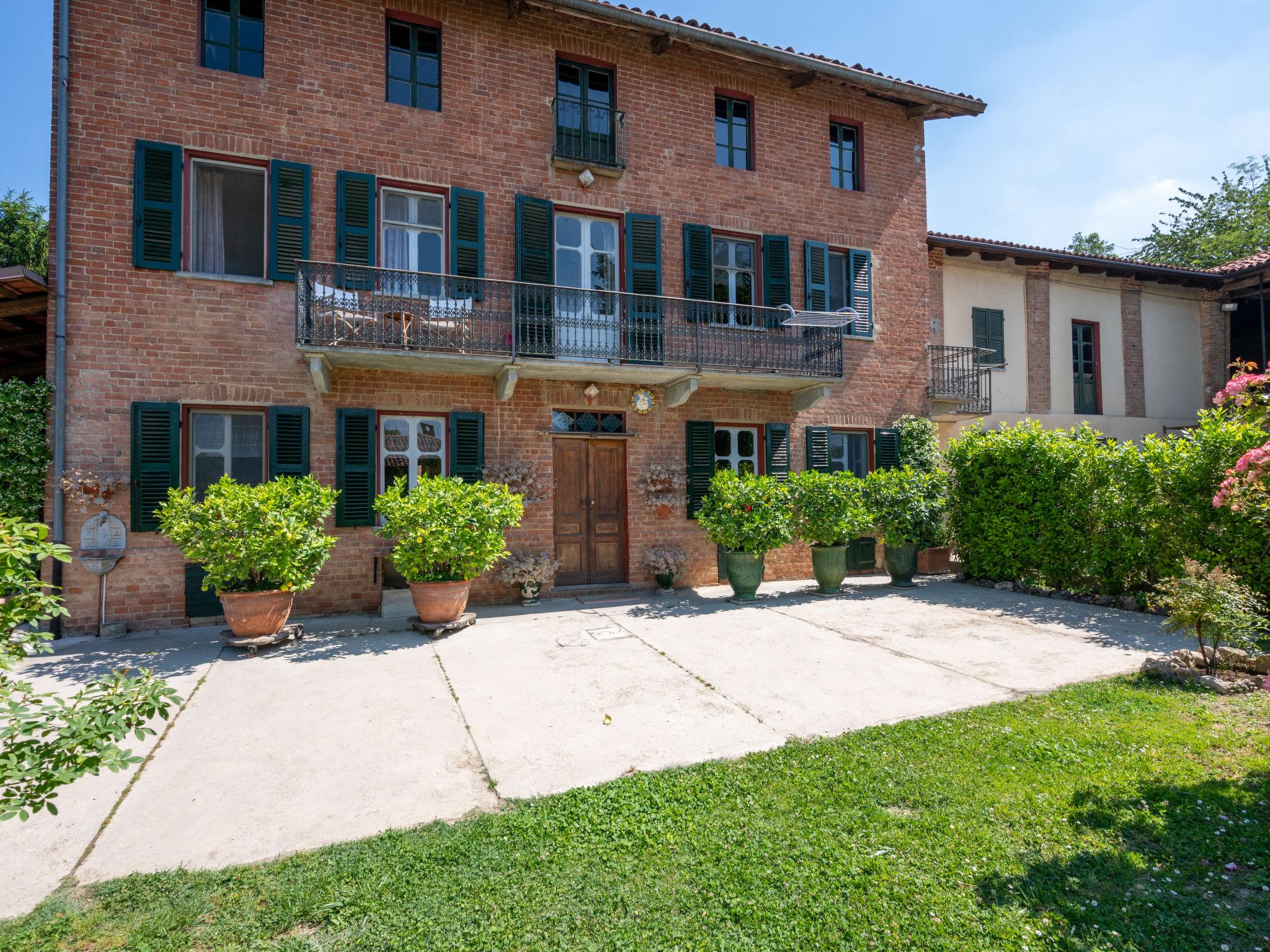 Foto 23 - Apartamento de 2 habitaciones en Soglio con jardín