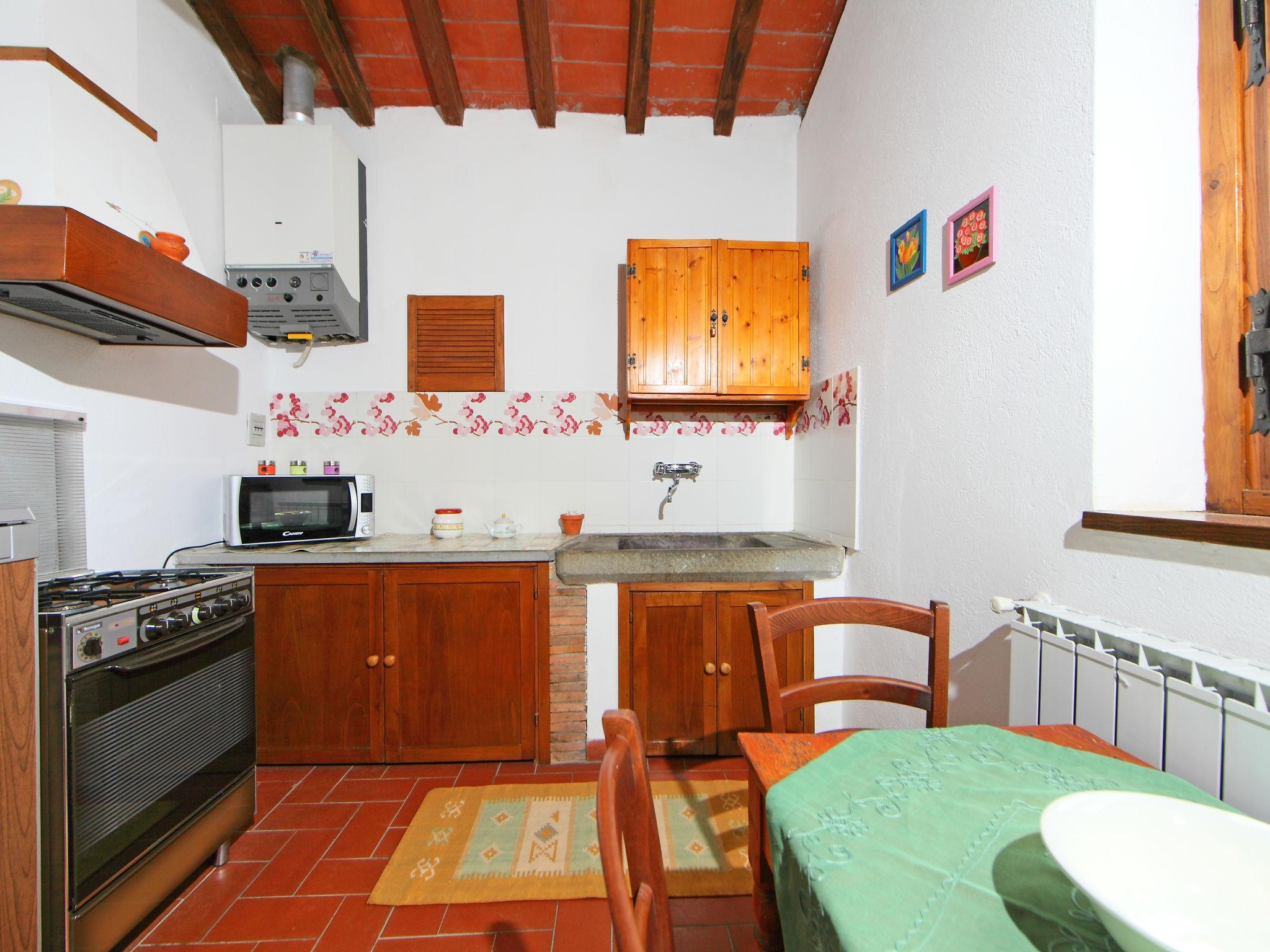 Photo 25 - 5 bedroom House in Loro Ciuffenna with private pool and garden