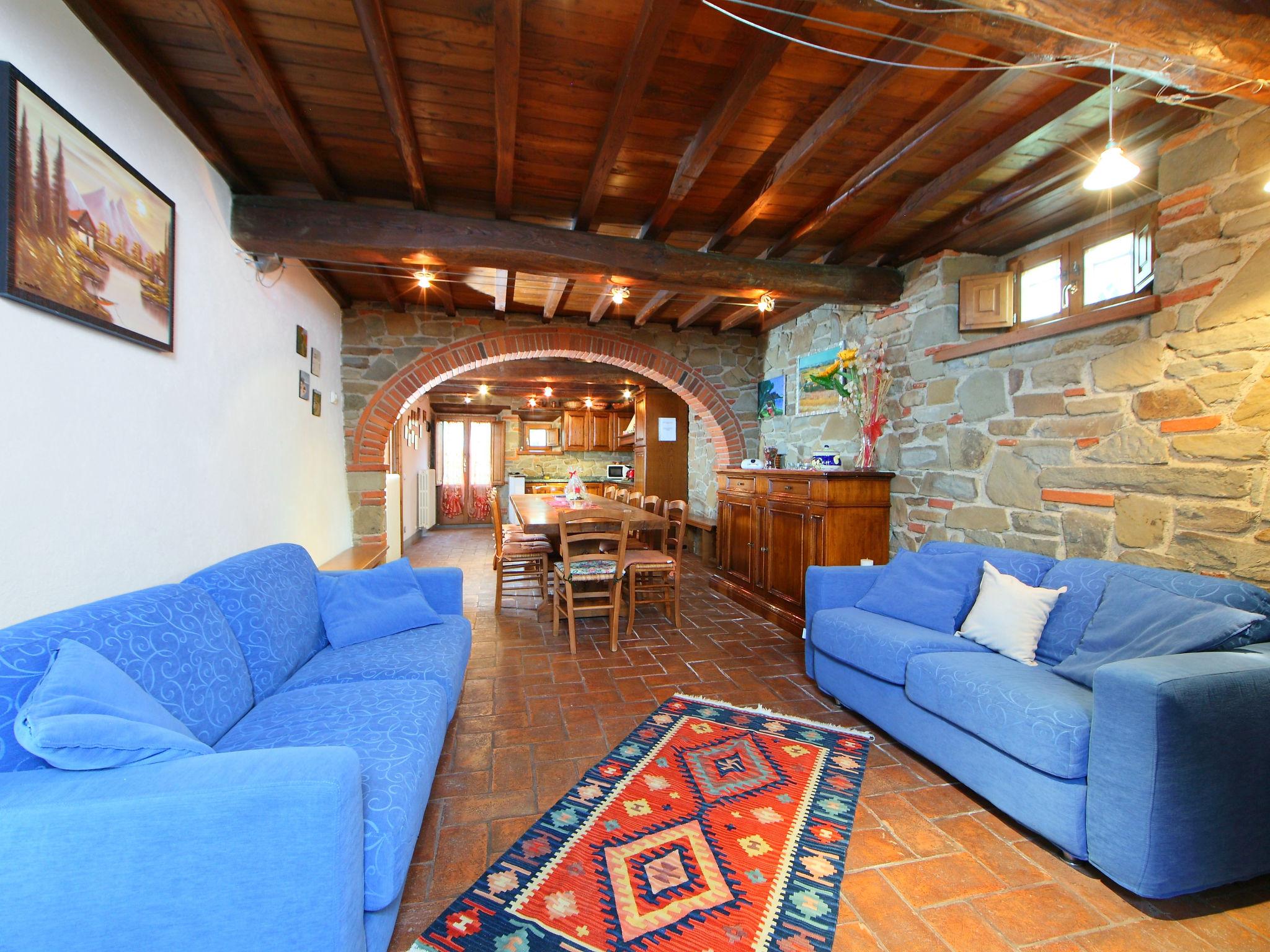Photo 10 - 5 bedroom House in Loro Ciuffenna with private pool and garden