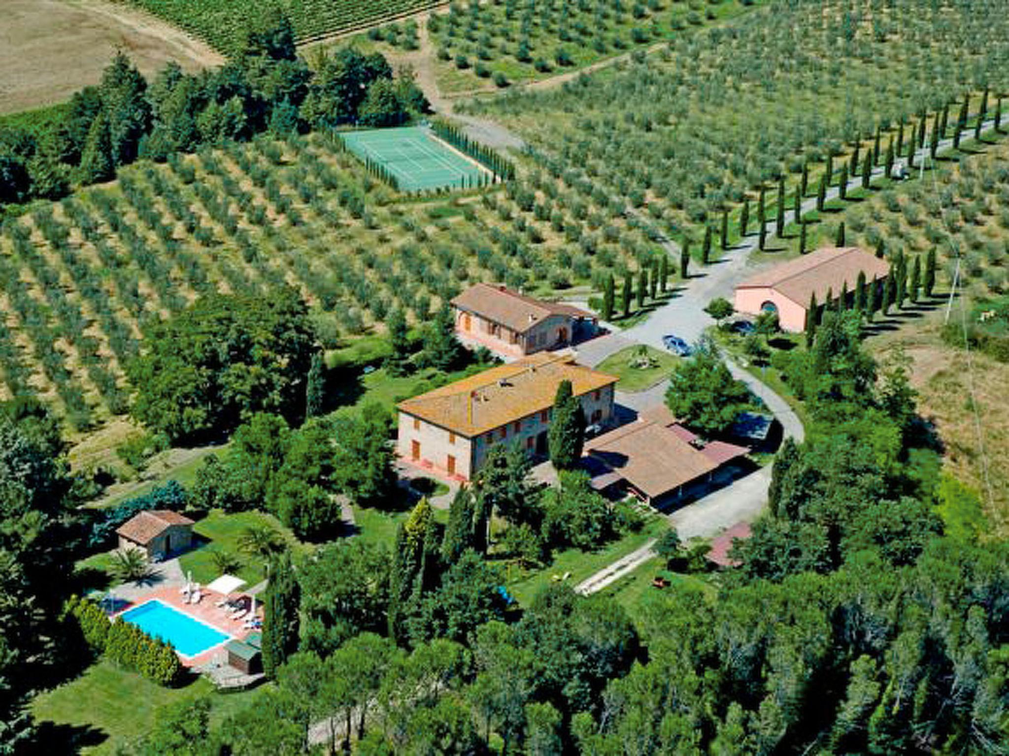 Photo 17 - Appartement de 2 chambres à Peccioli avec piscine et jardin