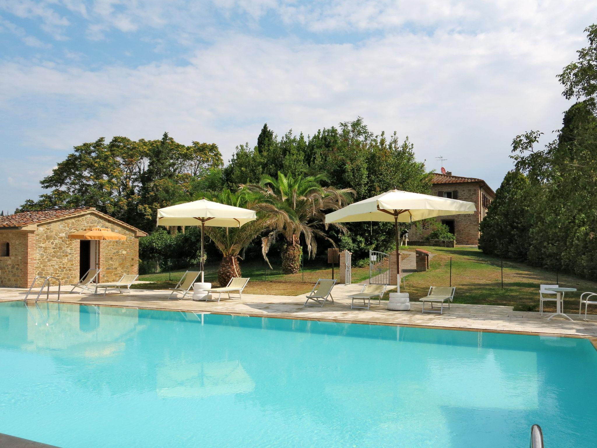Foto 3 - Apartamento de 2 habitaciones en Peccioli con piscina y jardín