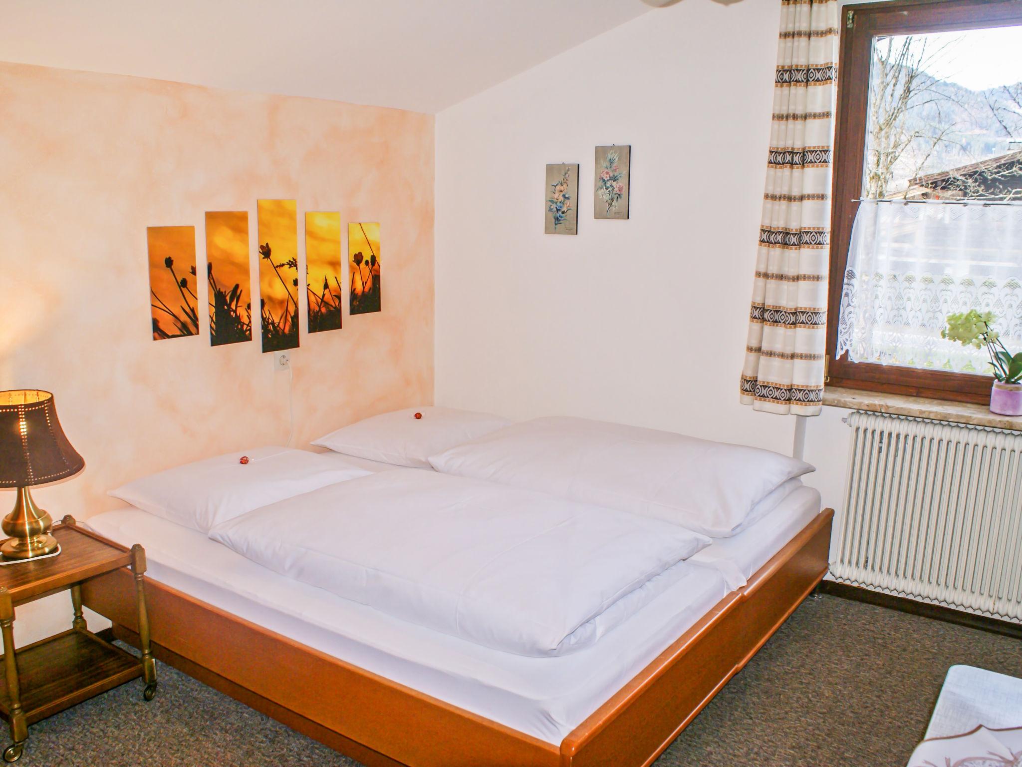 Foto 5 - Apartamento en Sankt Martin bei Lofer con jardín