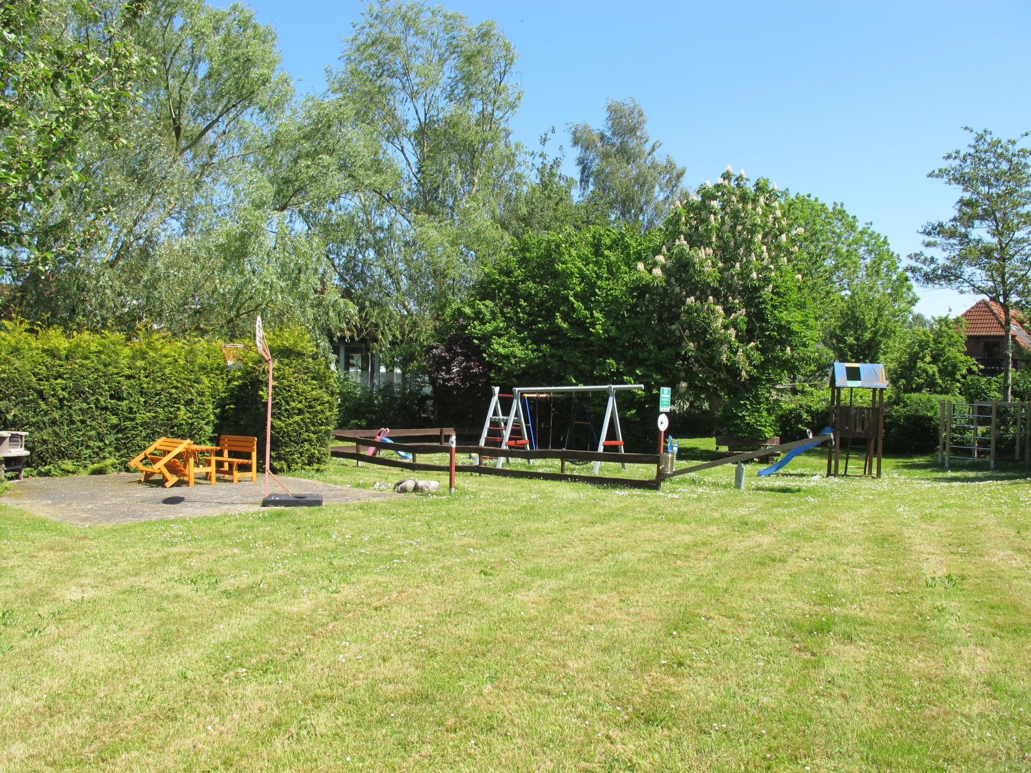 Photo 16 - Apartment in Insel Poel with garden