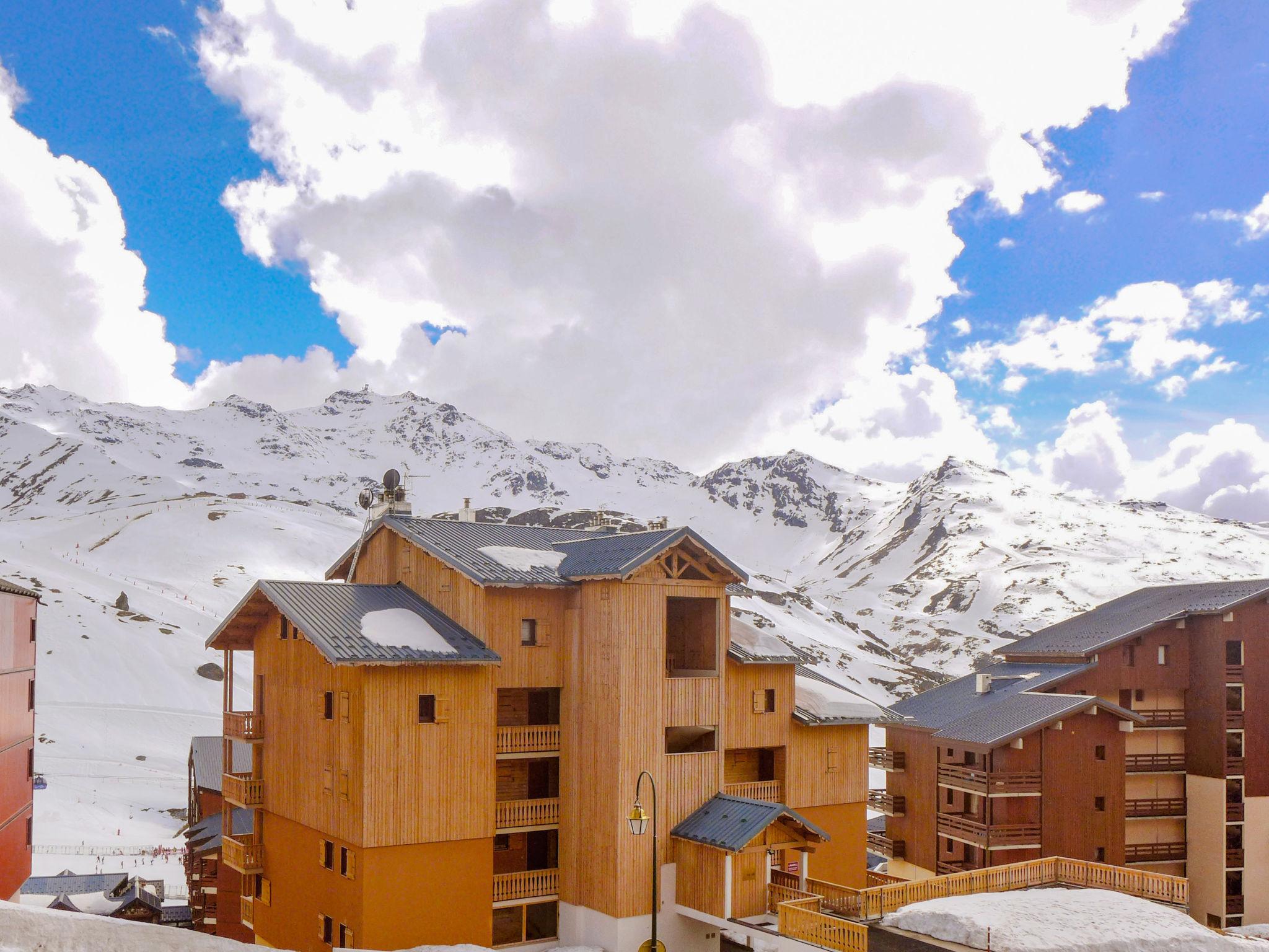 Photo 1 - 1 bedroom Apartment in Les Belleville with mountain view