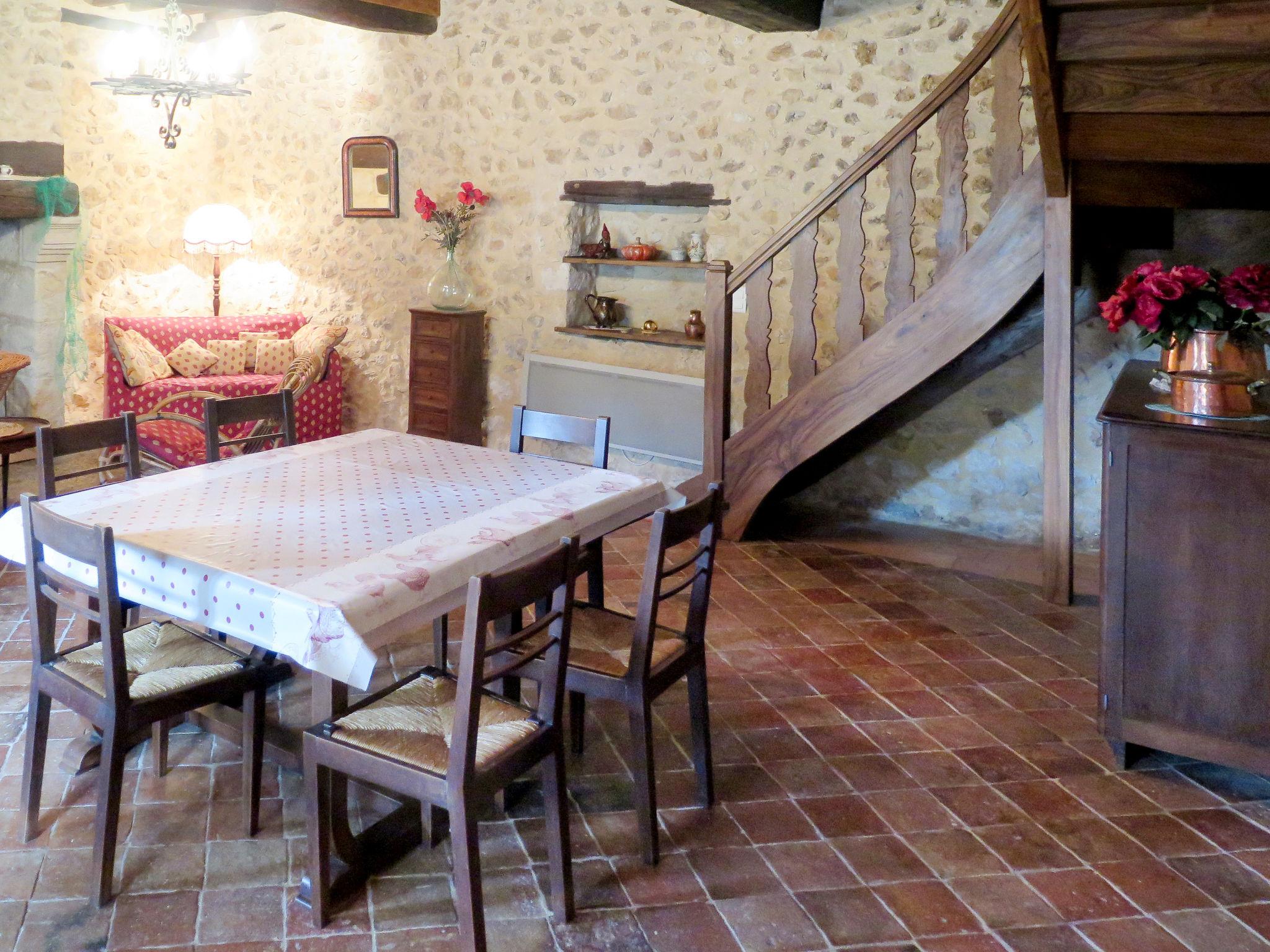 Foto 4 - Casa de 3 quartos em Saint-Jean-d'Estissac com piscina privada