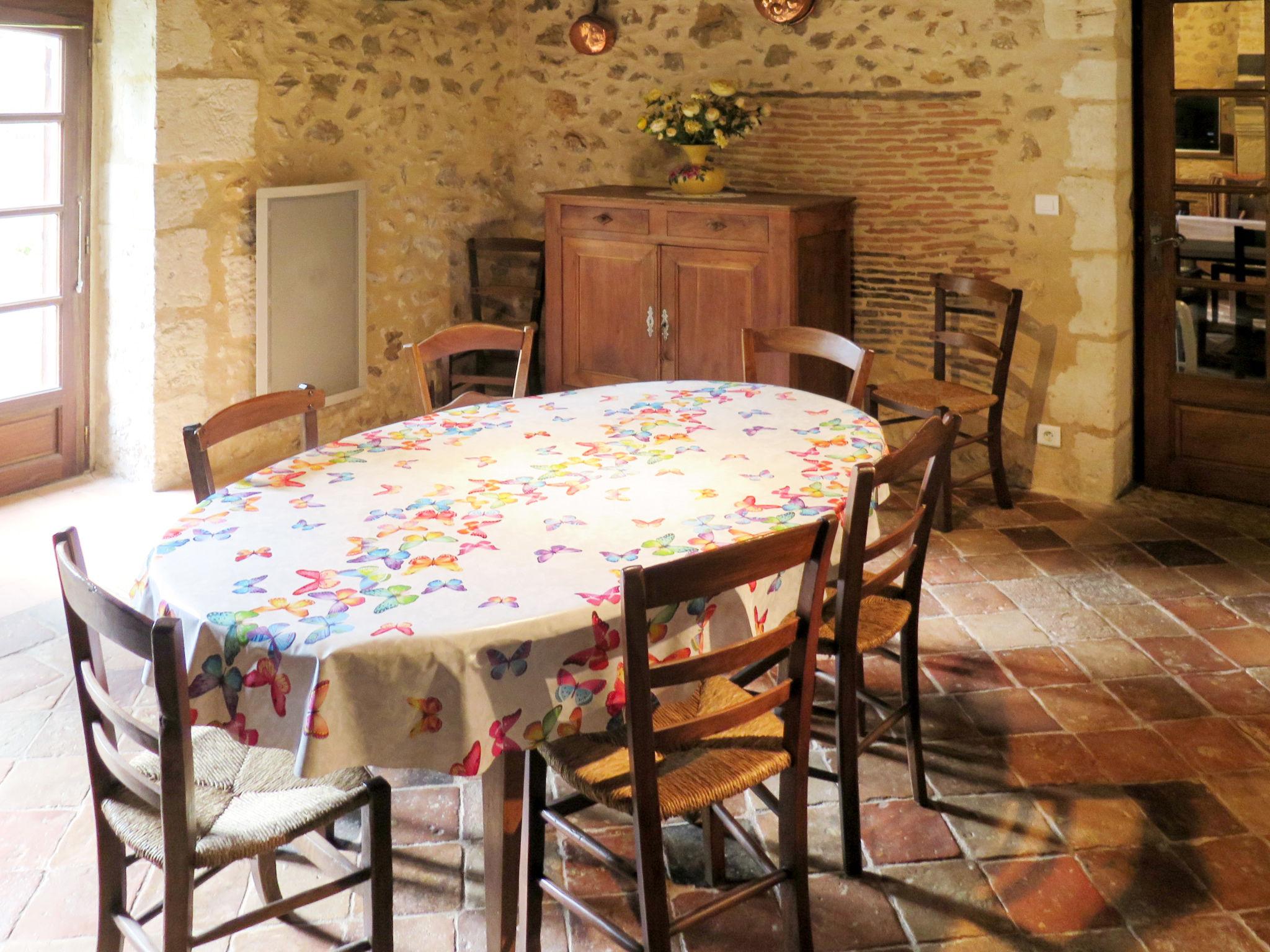 Foto 8 - Casa de 3 quartos em Saint-Jean-d'Estissac com piscina privada