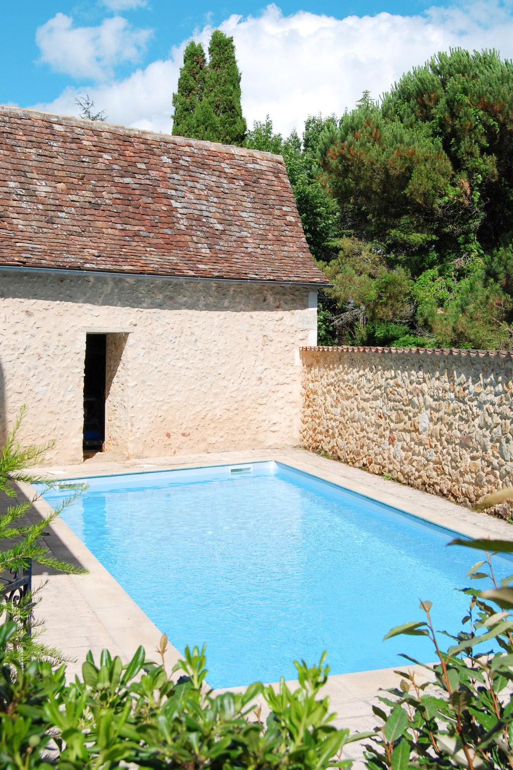 Photo 2 - Maison de 3 chambres à Saint-Jean-d'Estissac avec piscine privée et jardin